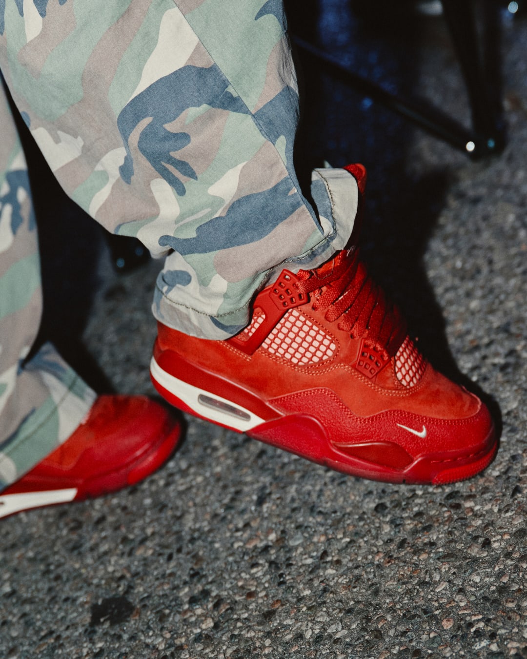 Street SNKRS: AJ4 "TORO BRAVO" X SHOE PALACE