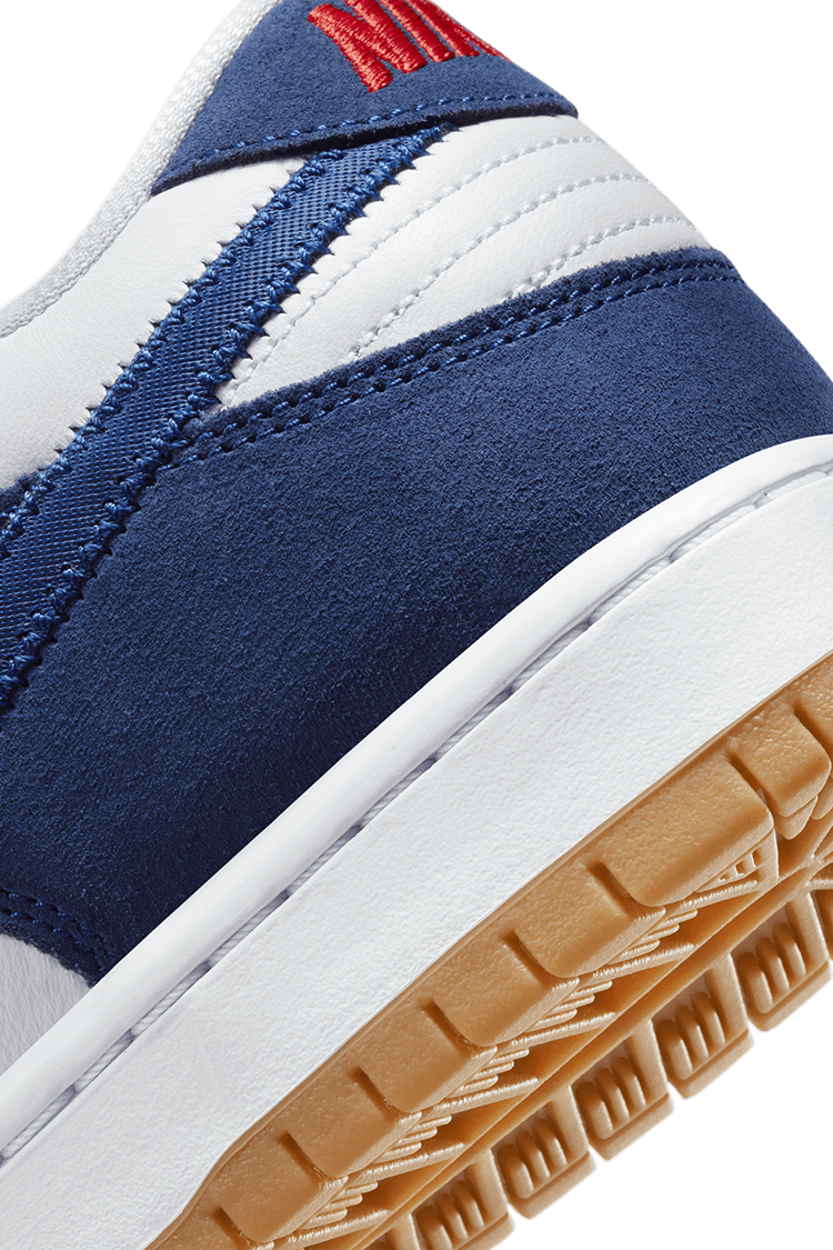 SB Dunk Low Premium 'Deep Royal Blue' (DO9395-400) Release Date