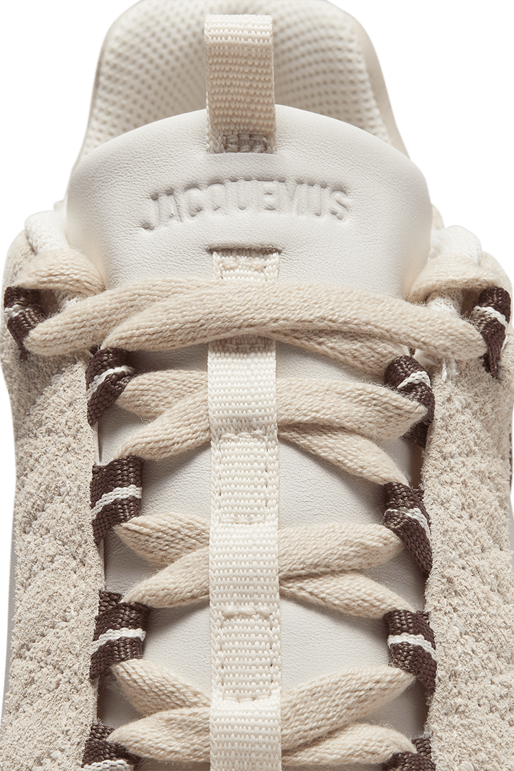 วันเปิดตัว Air Humara x Jacquemus "Light Bone and Gold" (DR0420-001)