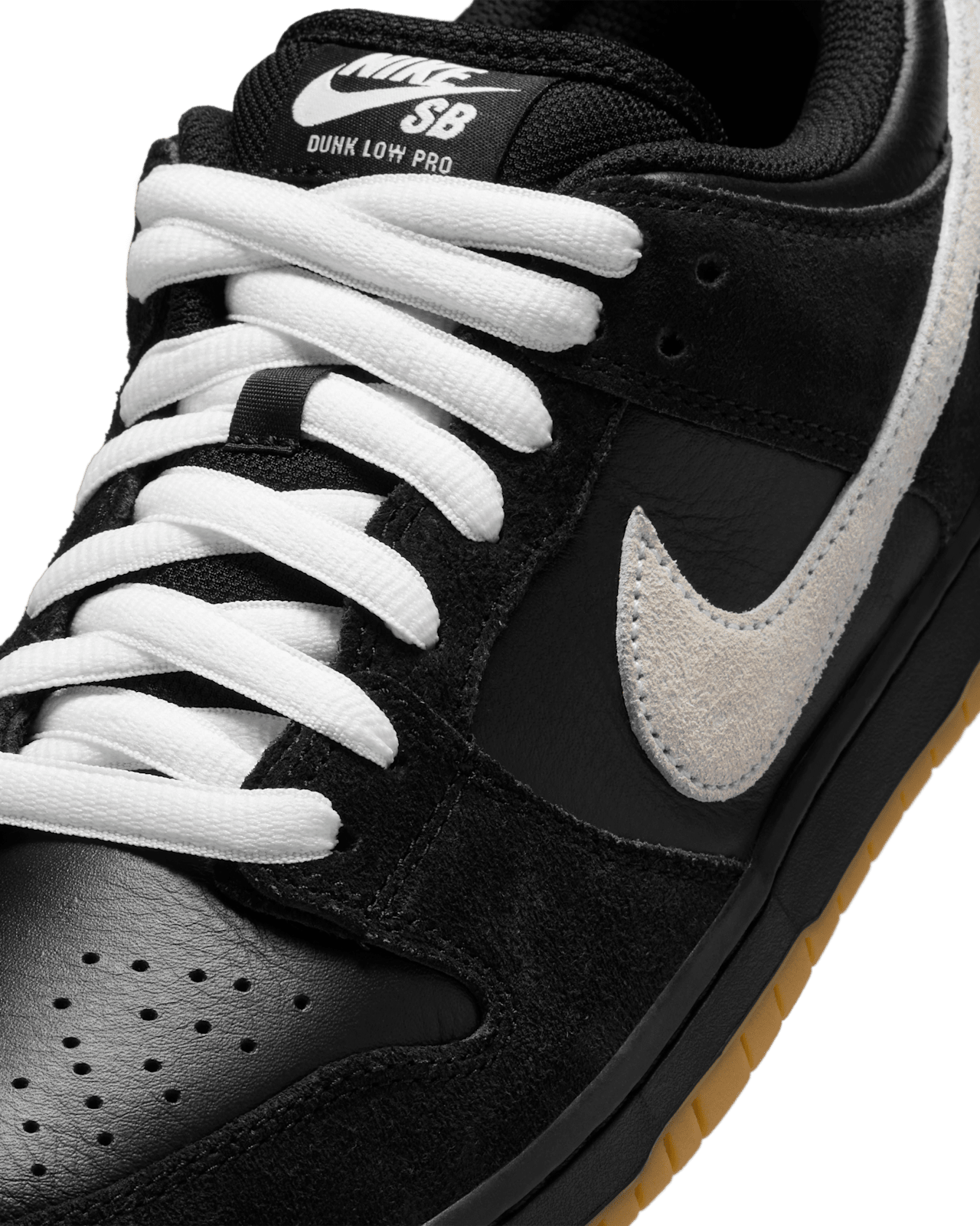 Ημερομηνία κυκλοφορίας του Nike SB Dunk Low Pro "Black and White" (HF3704-003)