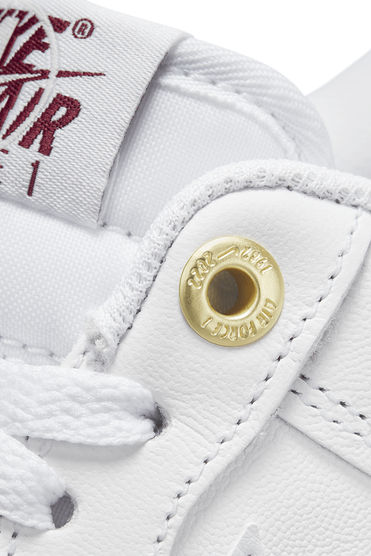 วันเปิดตัว Air Force 1 '07 40th "Join Forces" (DQ7664-100)