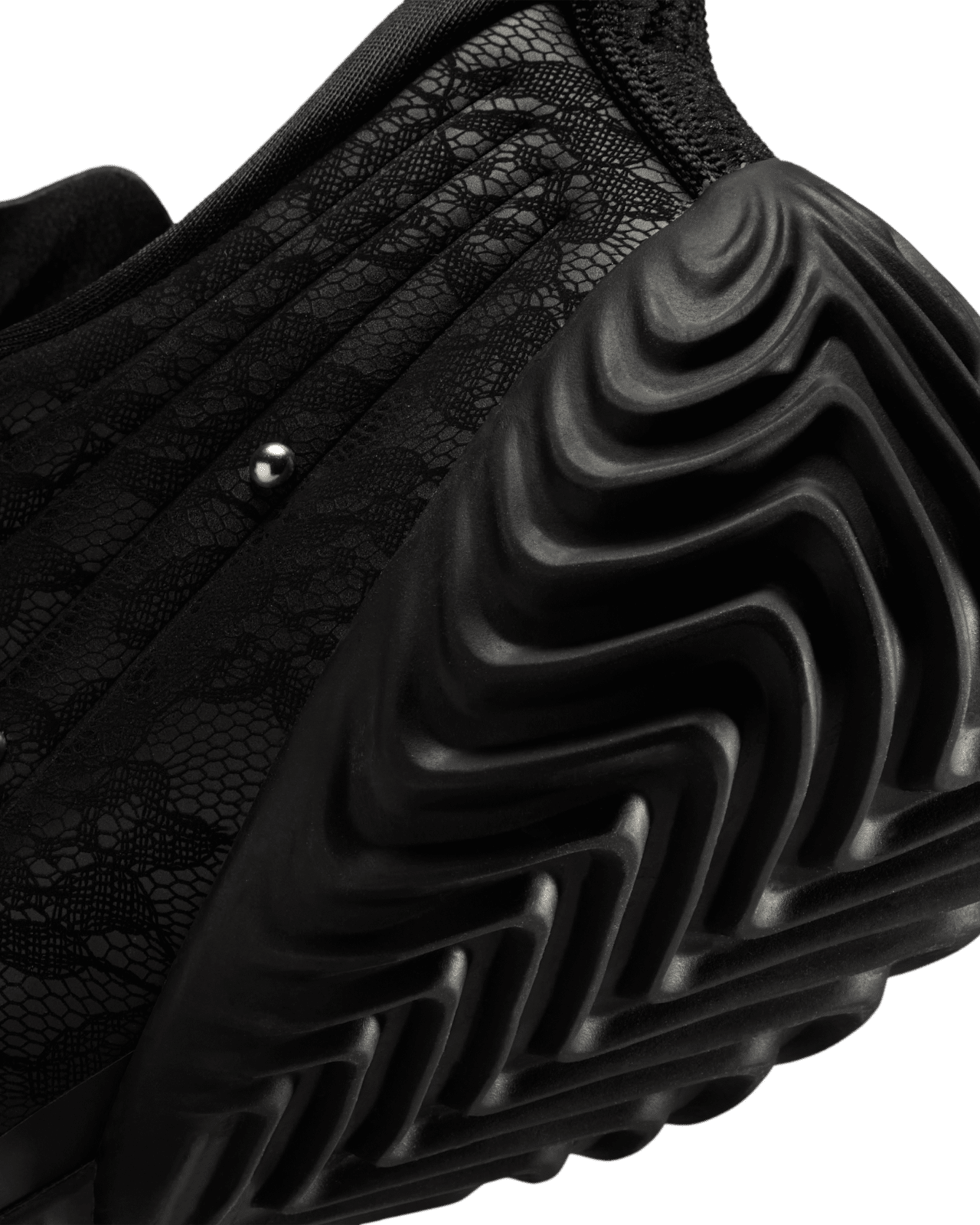 【NIKE公式】レディース アストラ ウルトラ 'Black' (IQ3446-010) 発売日