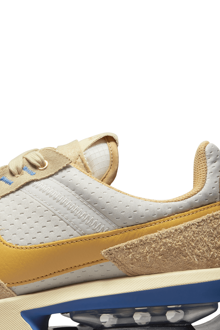 วันเปิดตัว Air Max Pre-Day "WarmCore" (DO2381-737)