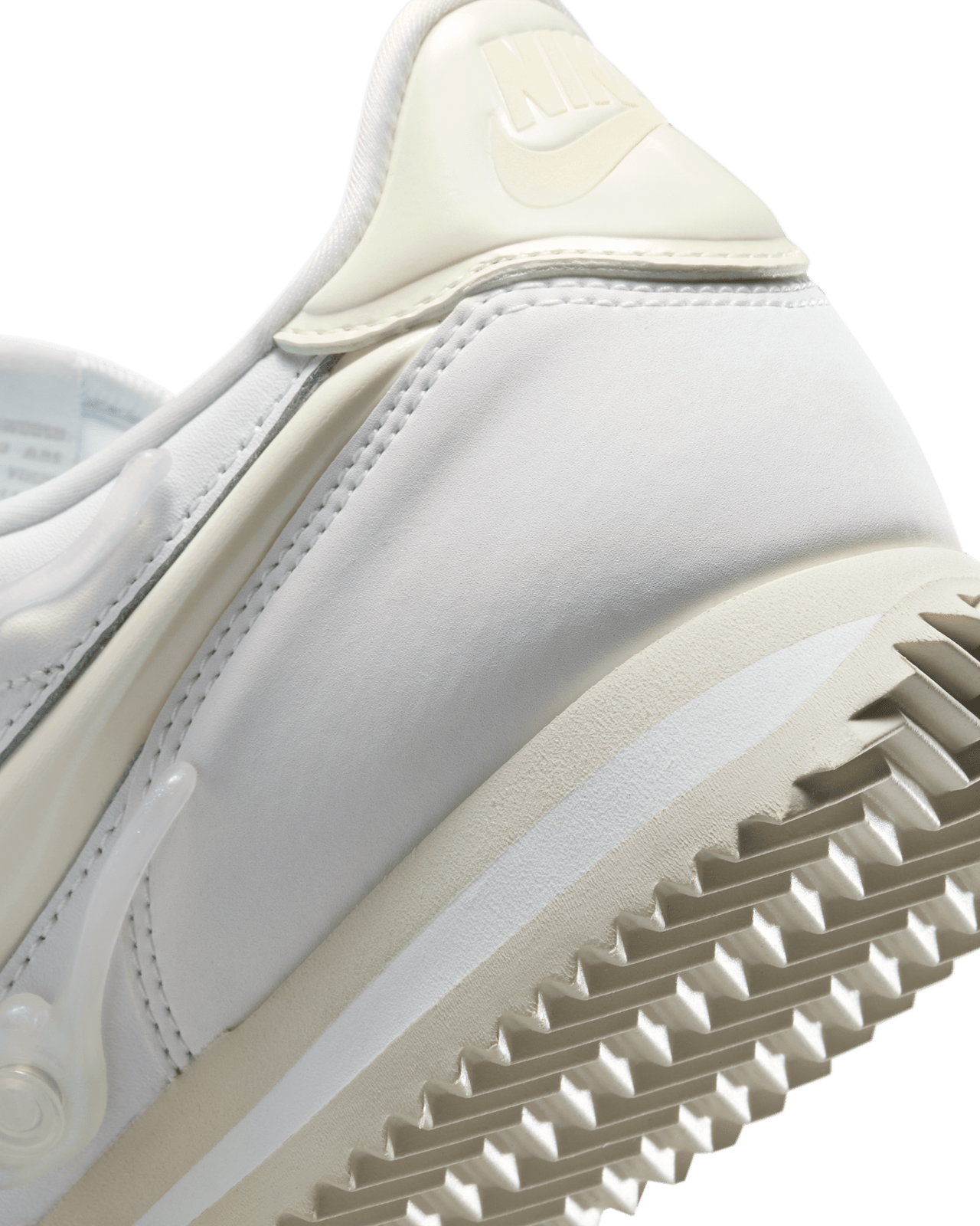 วันเปิดตัว Cortez ผู้หญิง "Sea Glass" (FZ2645-100) release date