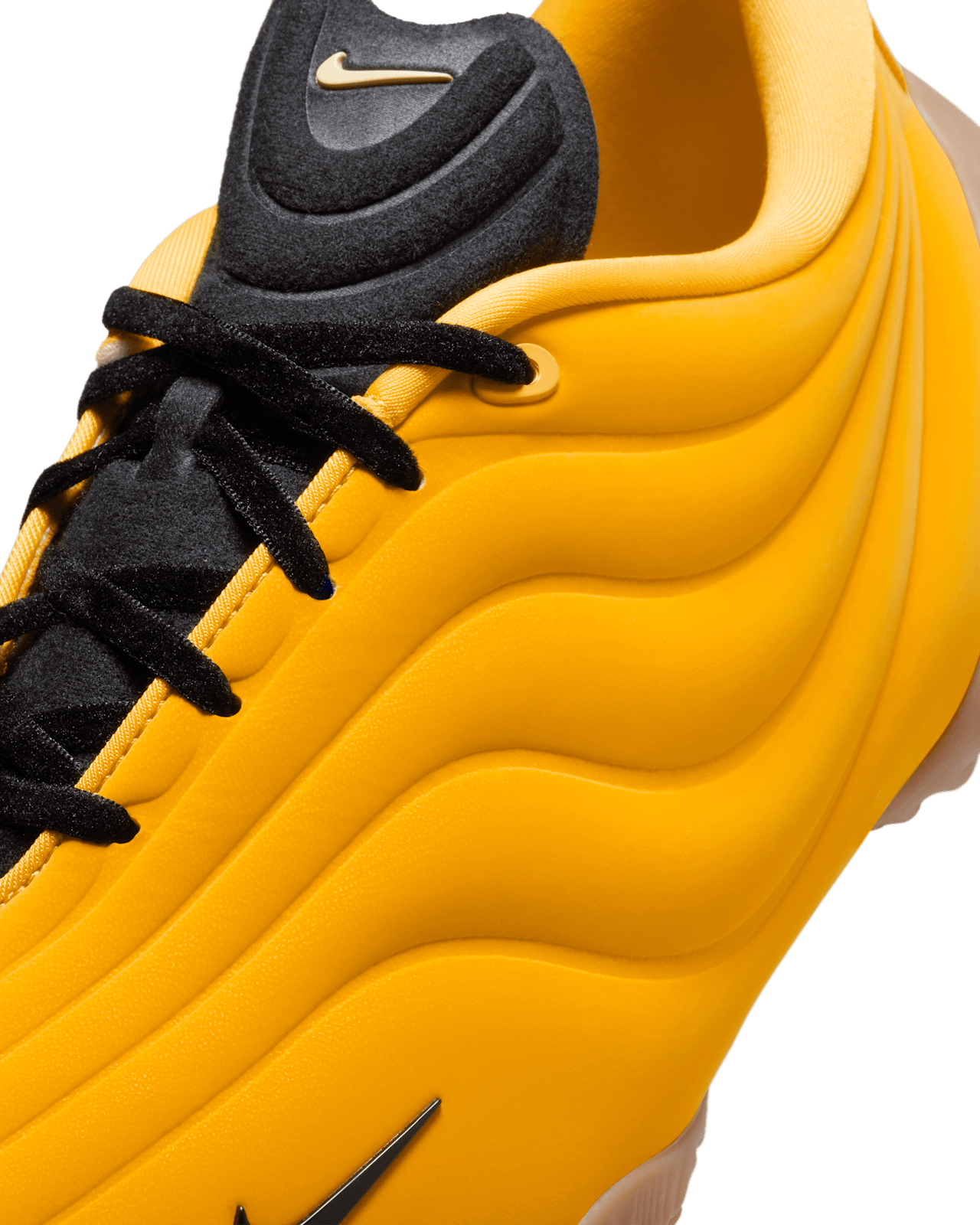 Astra Ultra 'University Gold and Gum Light Brown' voor dames (FZ5778-701) – releasedatum
