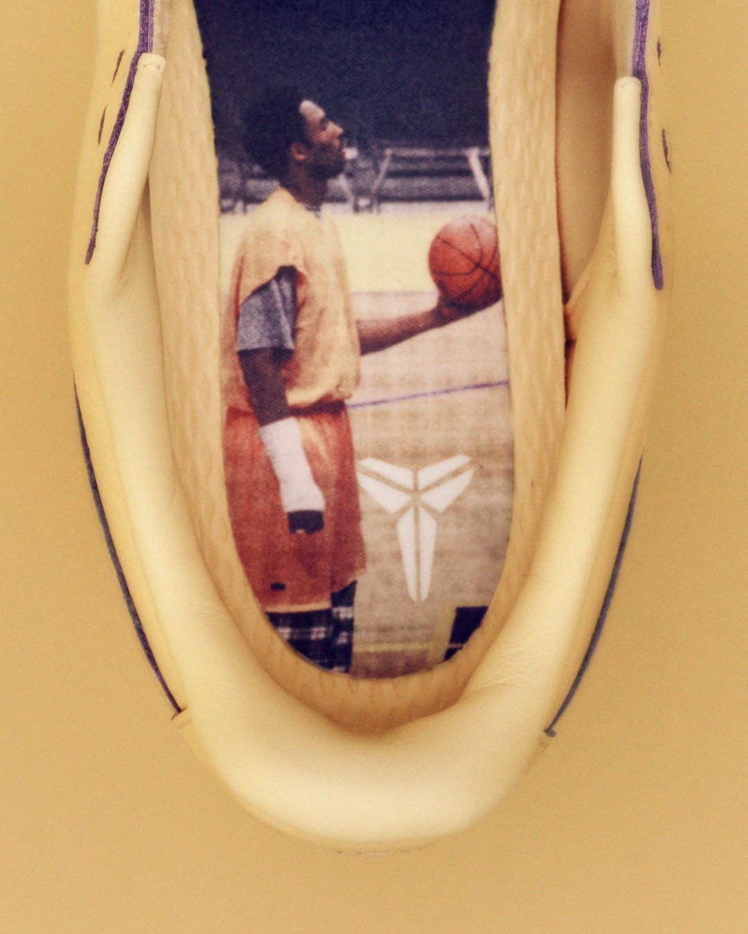 Air Force 1 Low Protro 'Soft Yellow' (HV9408-700) Release Date