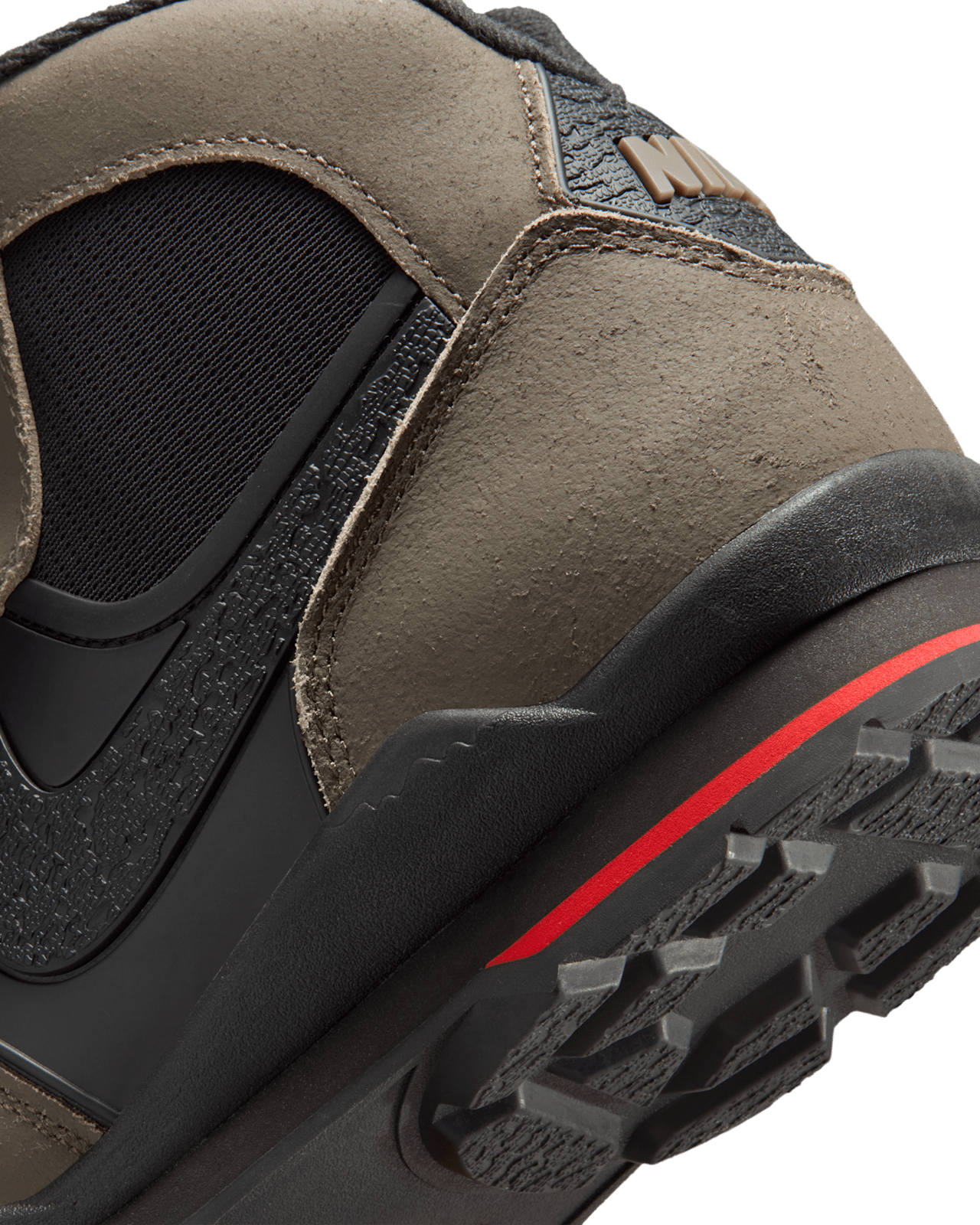 Fecha de lanzamiento de los Baltoro "Olive Khaki and Black" (IO4556-200)