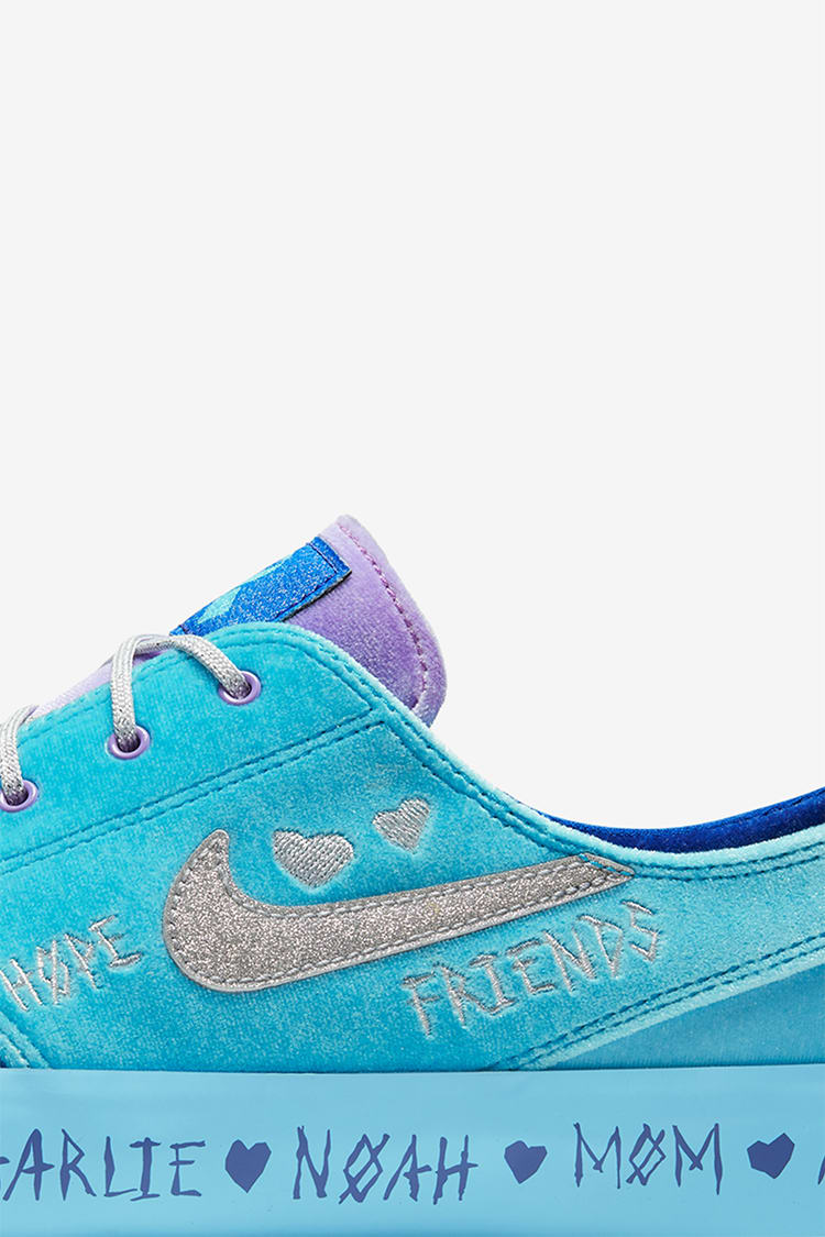 Nike janoski doernbecher best sale