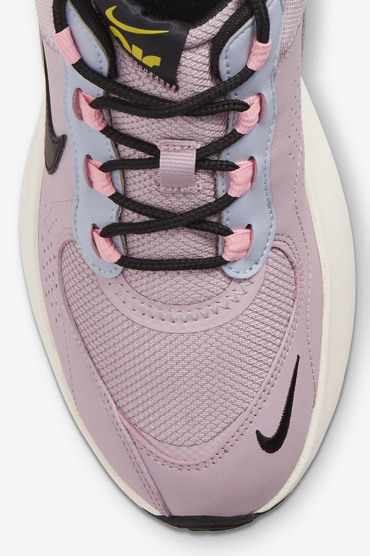 Women s Air Max Verona Plum Chalk Release Date. Nike SNKRS