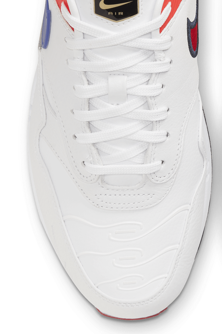 NIKE 1 Evolution of Icons CW6541 100 AM 1 EOI Nike SNKRS