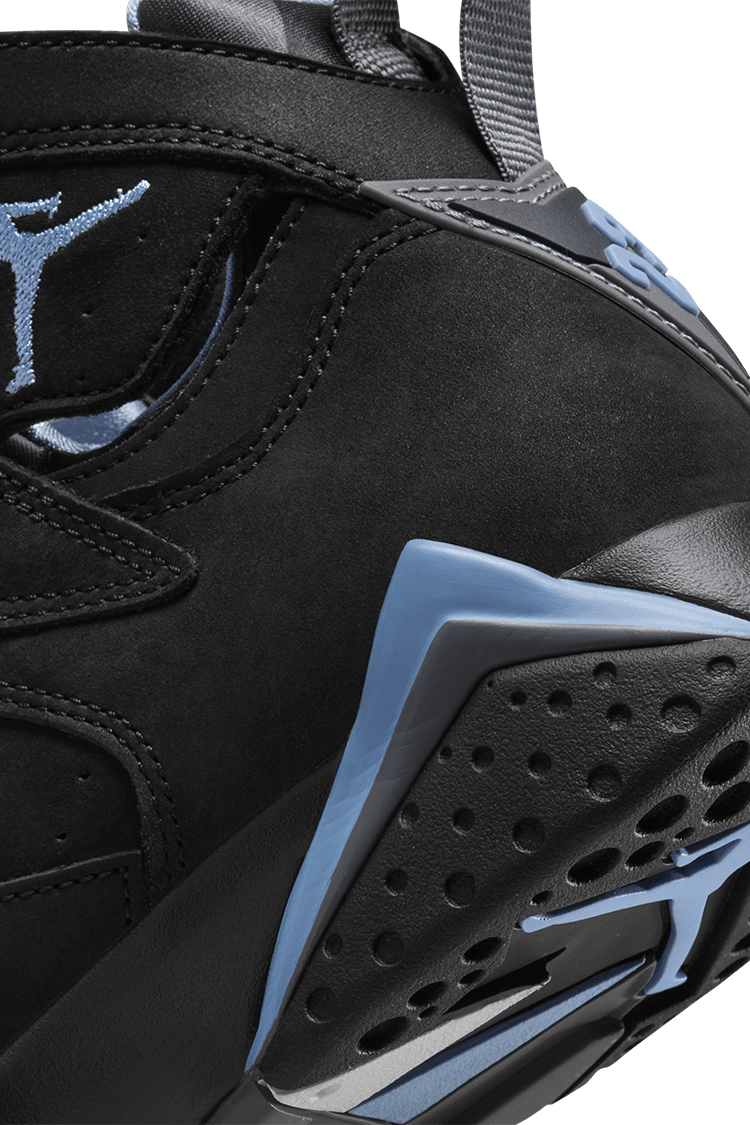 วันเปิดตัว Air Jordan 7 "Chambray" (CU9307-004)