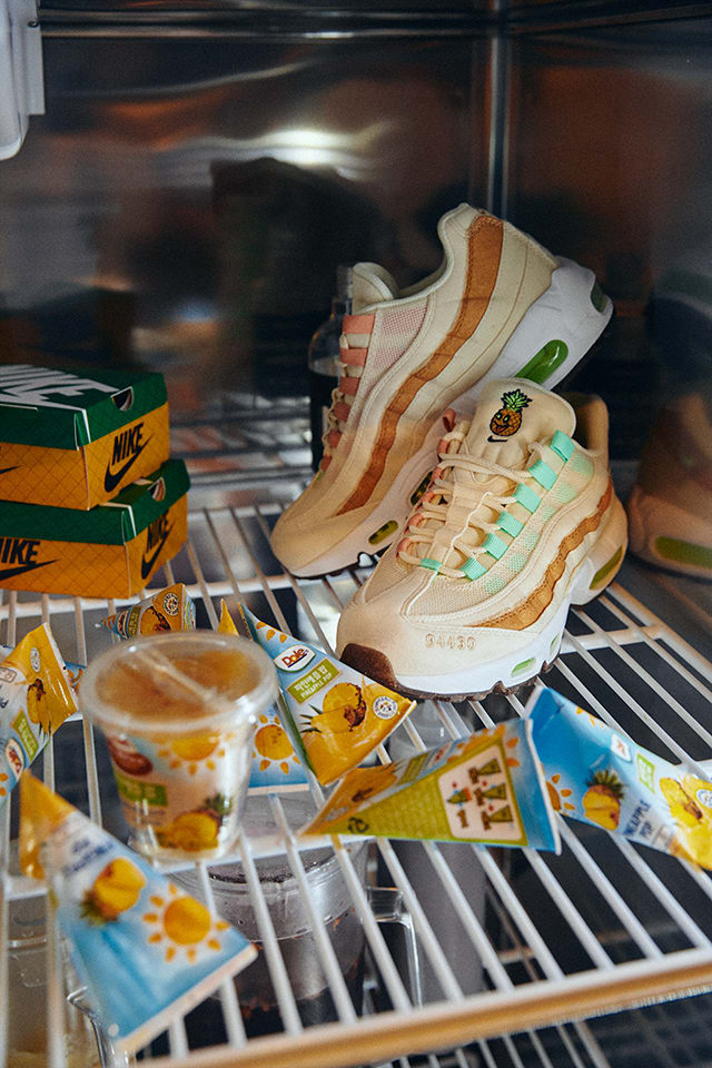 SNKRS Style: Pineapple Pack by Kasina