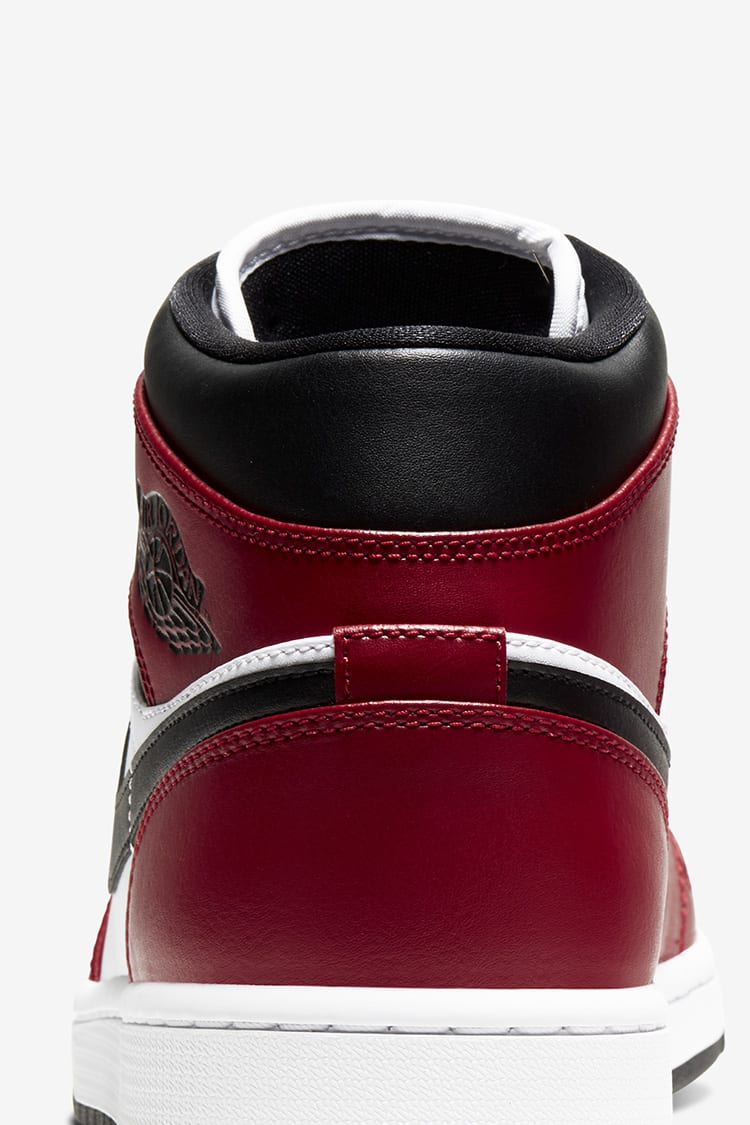 Air Jordan 1 Mid 'Gym Red' Release Date