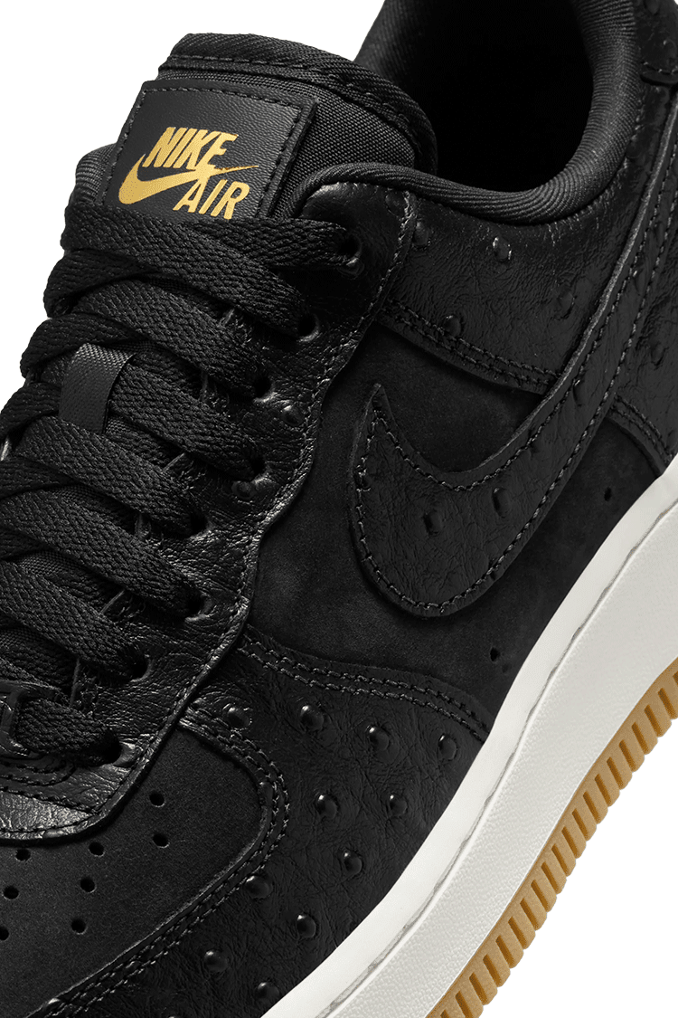 วันเปิดตัว Air Force 1 '07 LX "Black" ผู้หญิง (DZ2708-002)