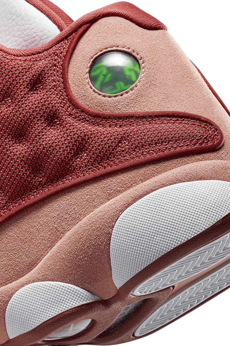 วันเปิดตัว Air Jordan 13 "Dune Red" (DJ5982-601)
