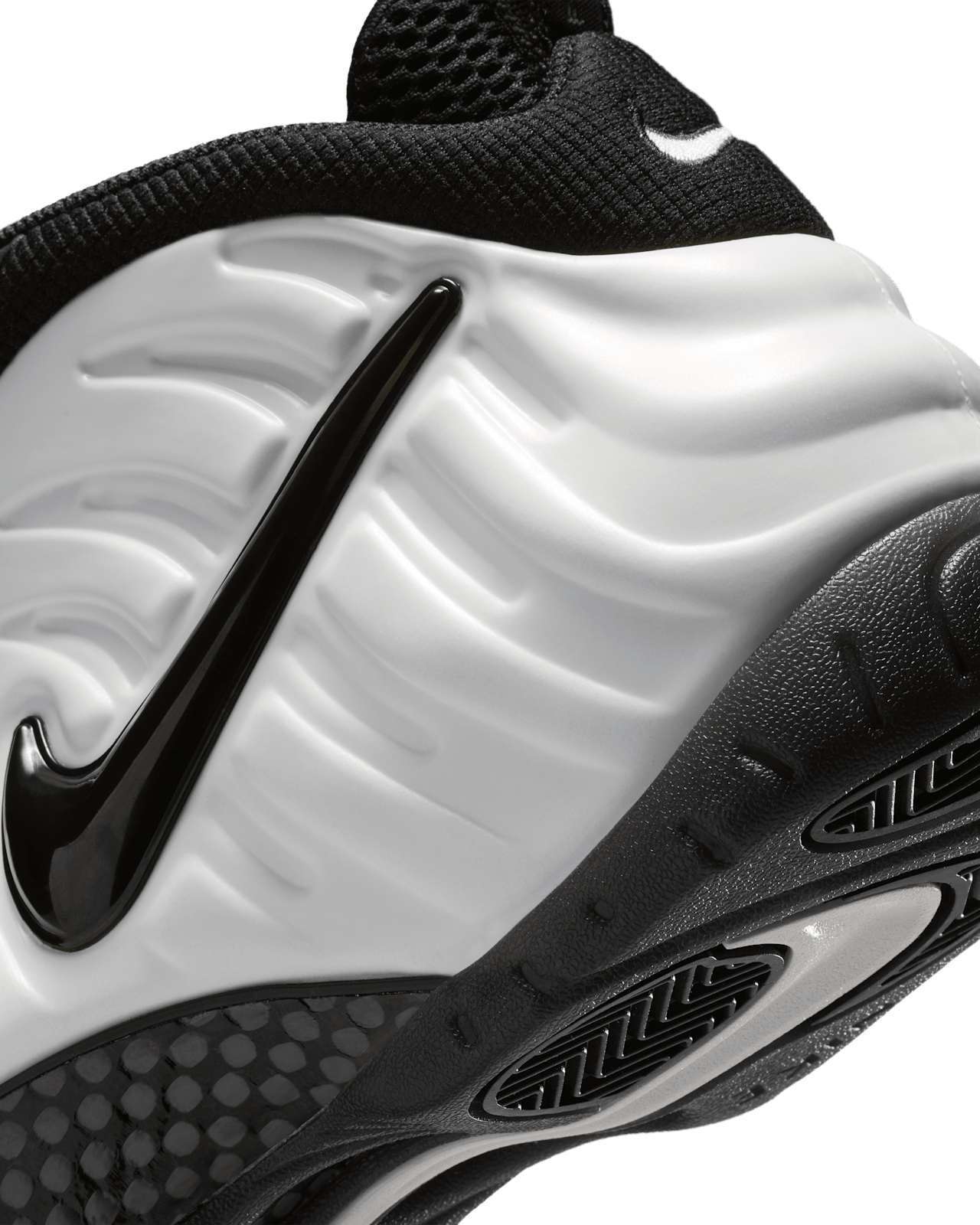Air Foamposite Pro Premium 'Summit White' (IV6246-100) Release Date