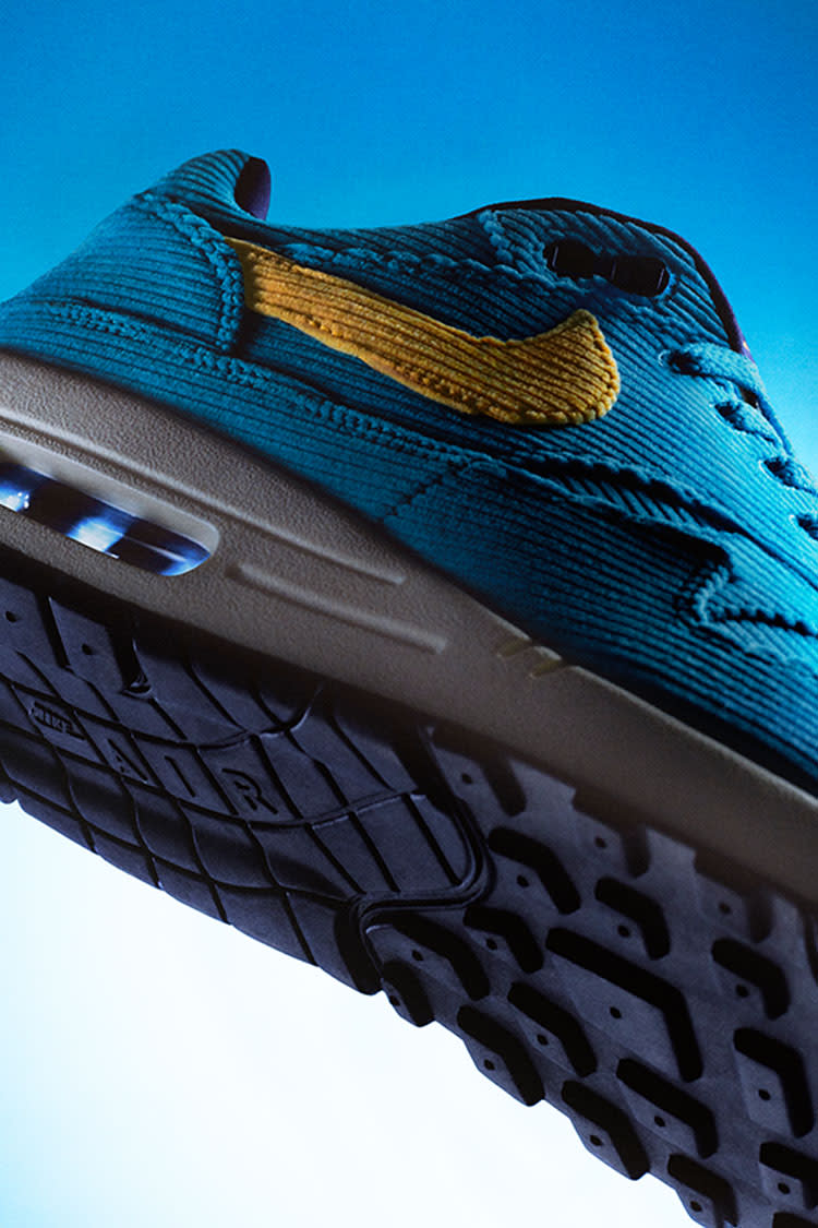 วันเปิดตัว Air Max 1 "Corduroy" (FB8915-400)