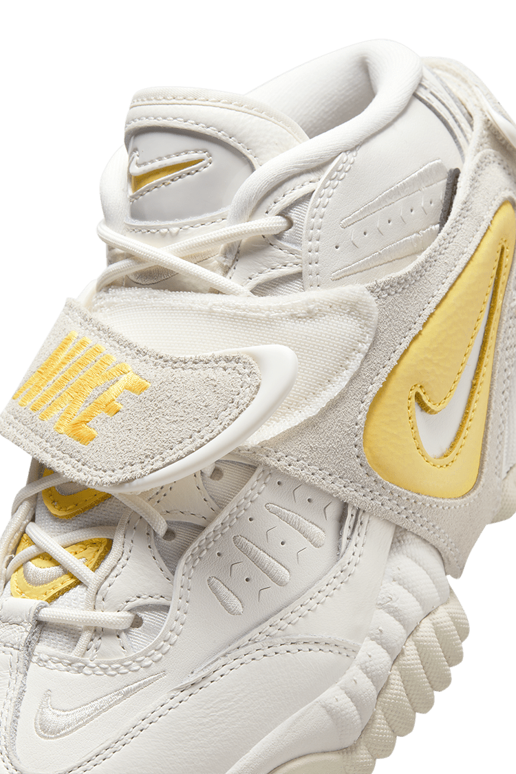Fecha de lanzamiento del Air Adjust Force "Citron Pulse and Sail" para mujer (FJ4552-100)