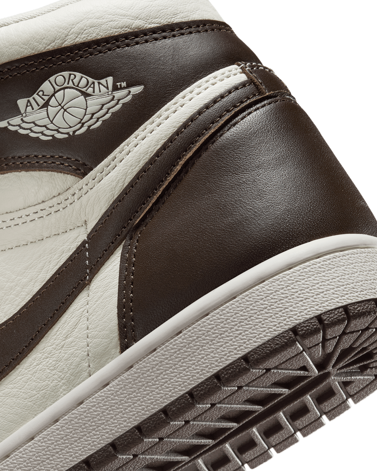 Women's Air Jordan 1 High OG 'Baroque Brown and Sail' (FD2596-200) Release Date 