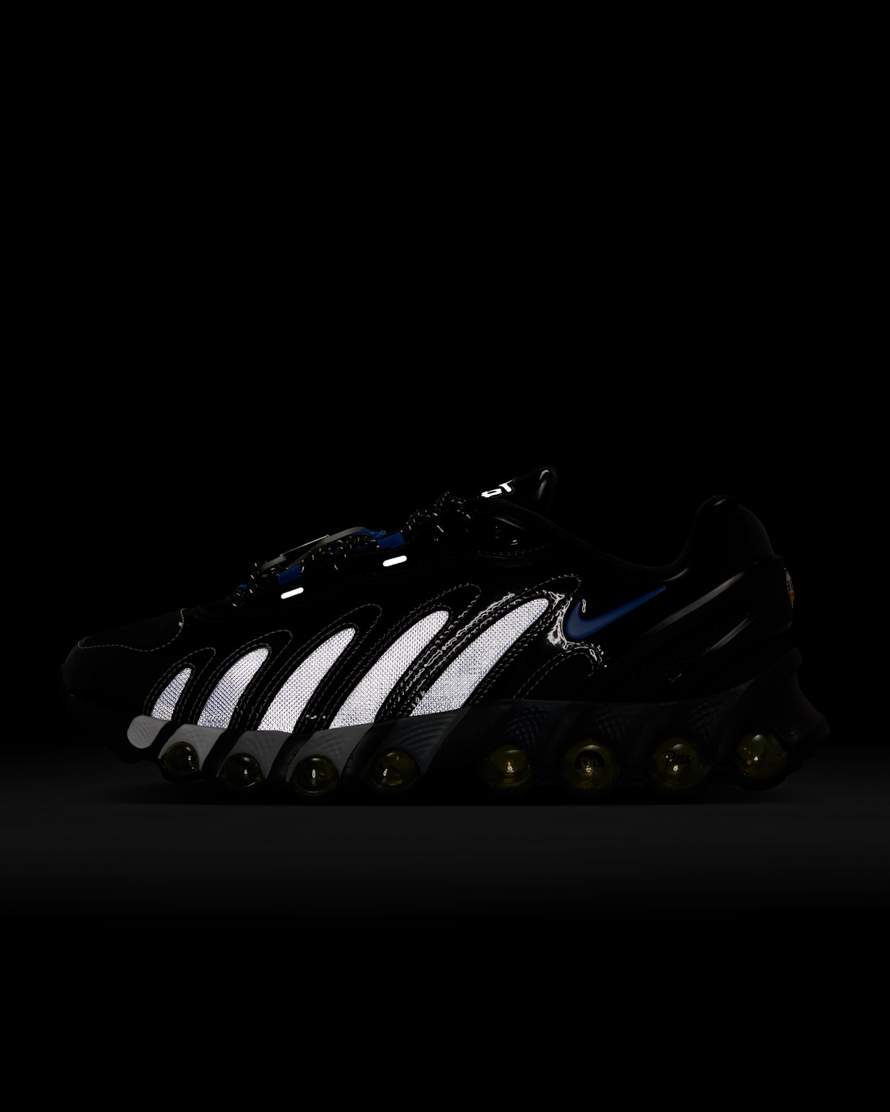 Patta x Nike Air Max DN8 „Black and Metallic Silver” (IB4029-001) – megjelenési dátum