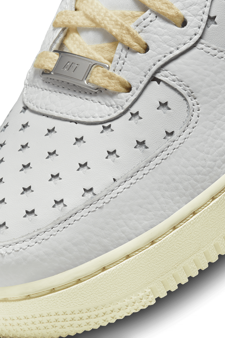Kadınlar İçin Air Force 1 Mid "Summit White and Coconut Milk" (DV3451-100) Lansman Tarihi