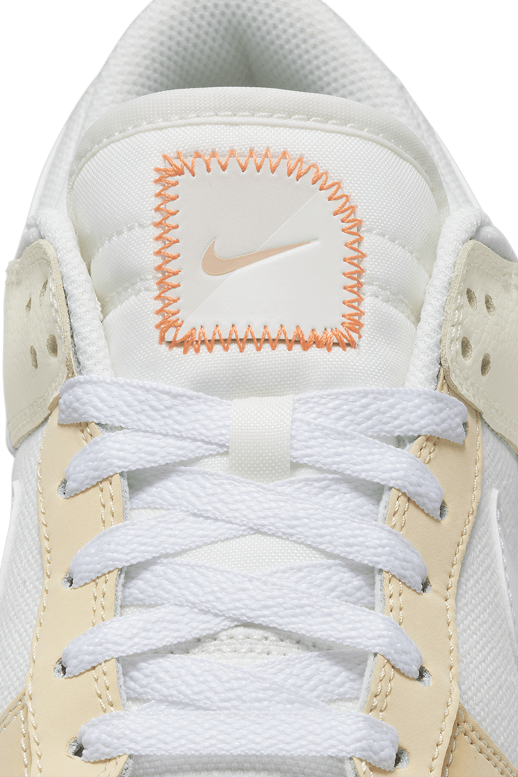 วันเปิดตัว Dunk Low "Pale Vanilla and Sail" (FJ5475-100)