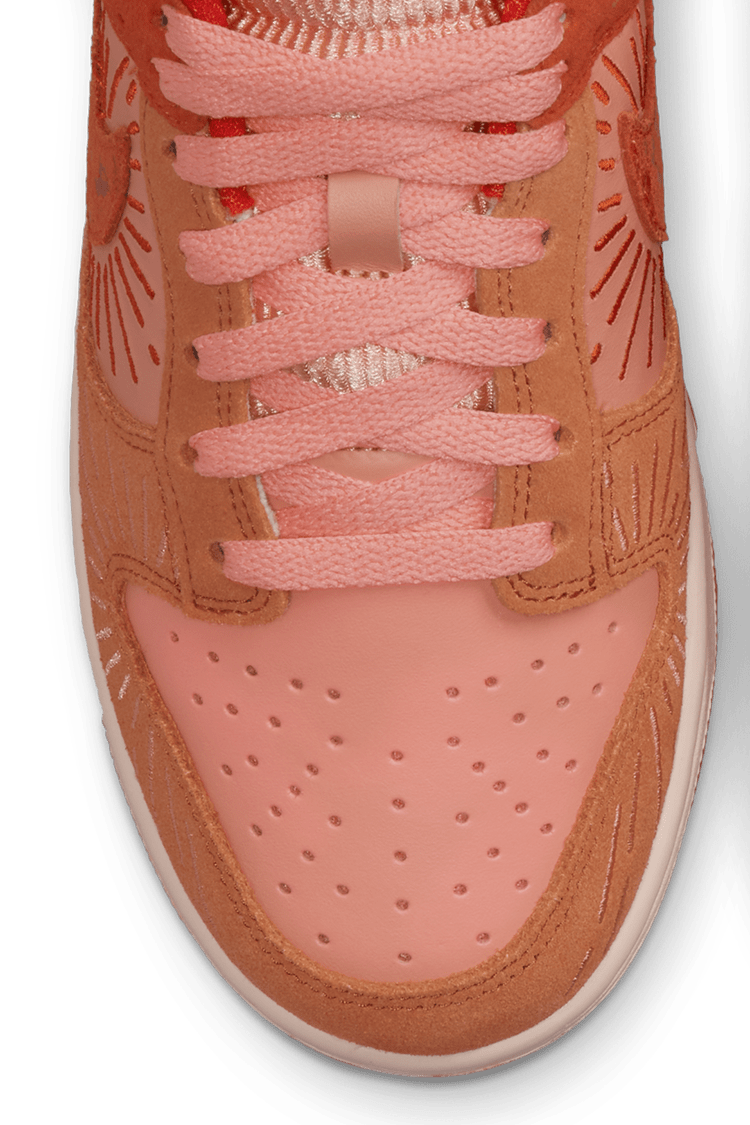 Women's Dunk Low 'Winter Solstice' (DO6723–800) Release Date. Nike SNKRS