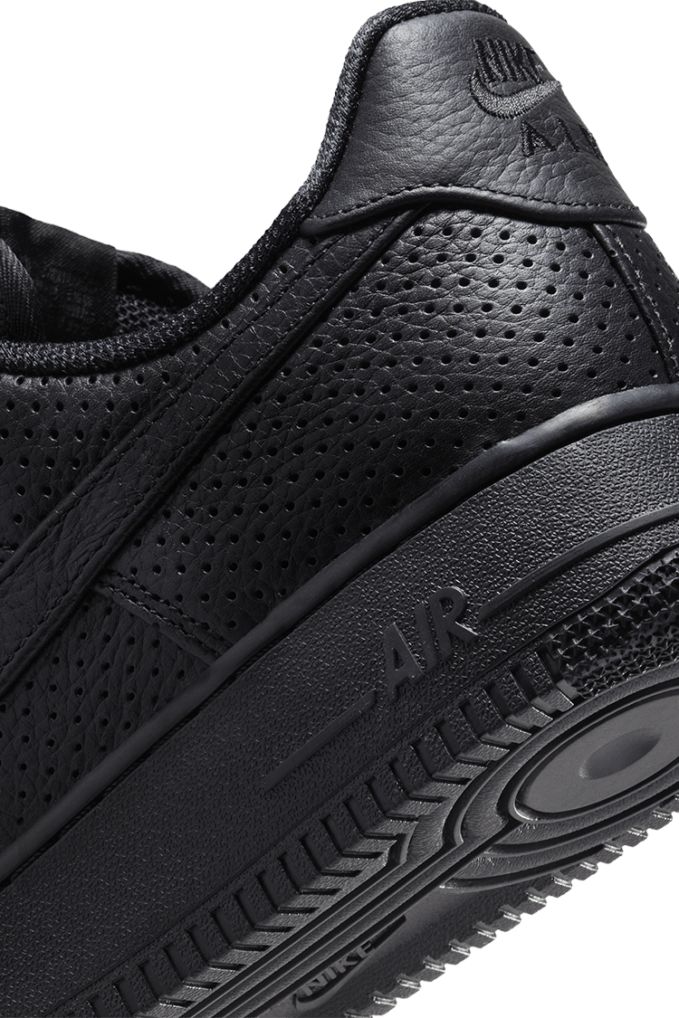 NIKE公式】エア フォース 1 'Black' (HF8189-001 / NIKE AF 1 SP). Nike SNKRS