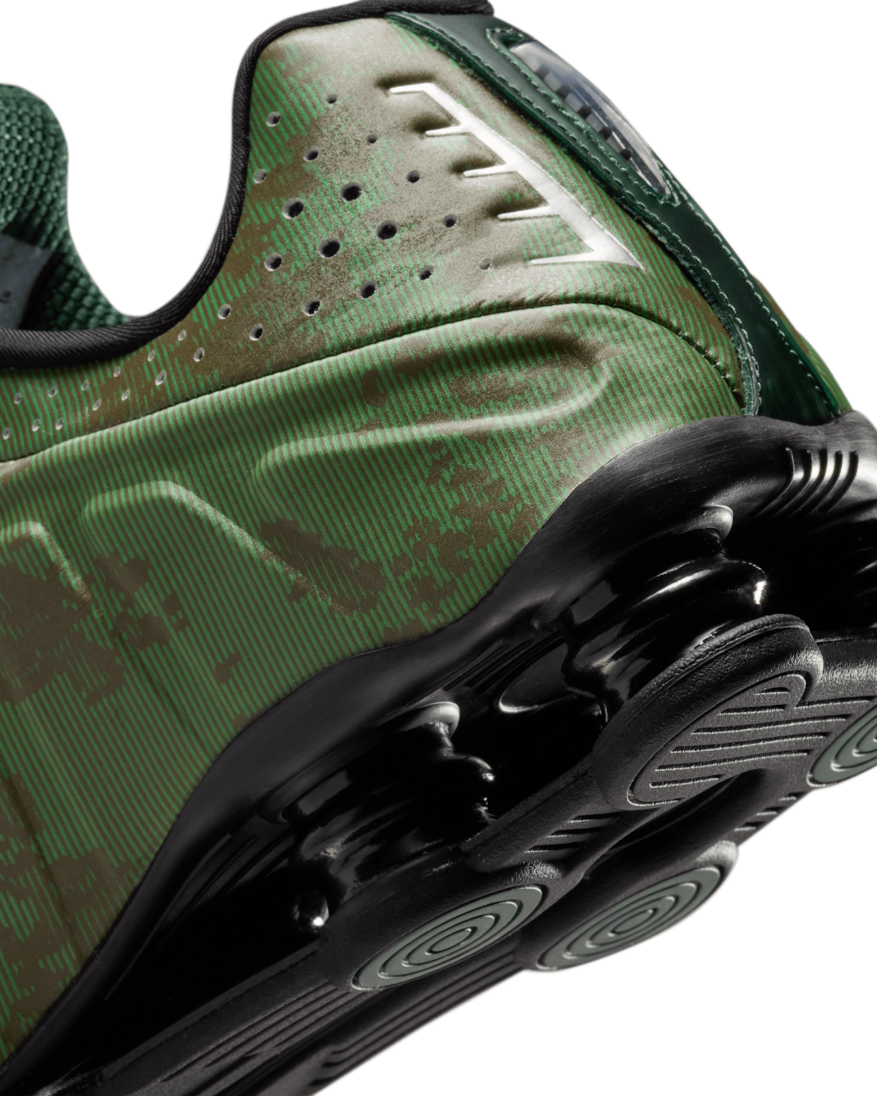 【NIKE公式】ショックス R4 'Noble Green and Team Kelly Green' (IQ0636-300) 発売日