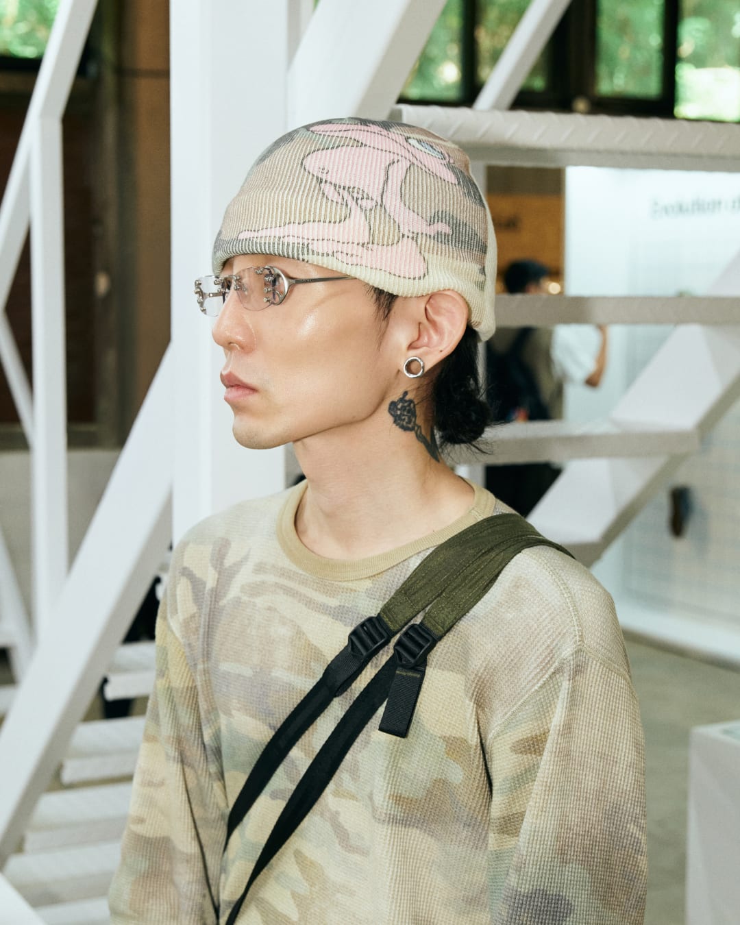 Street SNKRS: Version 0: Prototype