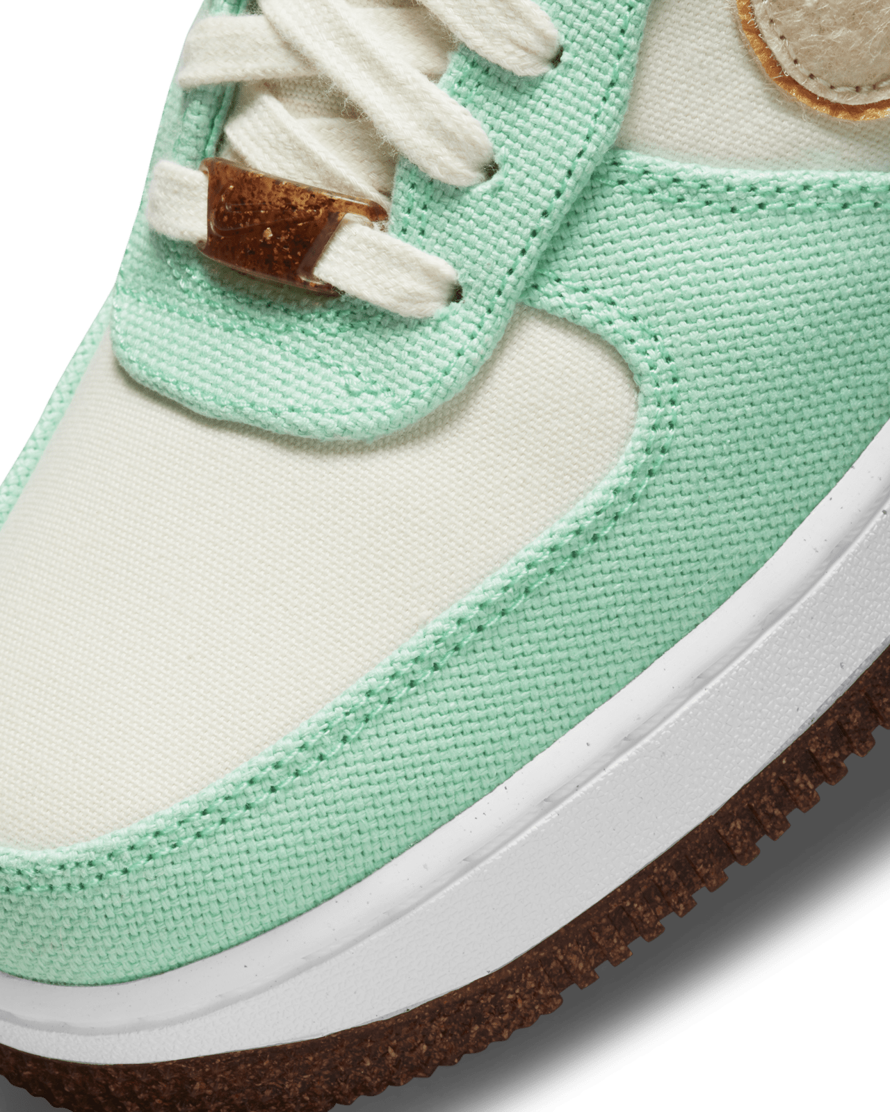 วันเปิดตัว Air Force 1 “Pineapple Canvas” ผู้หญิง