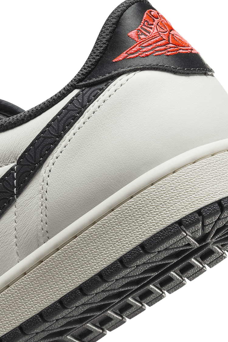 Air Jordan 1 Low Paris Saint-Germain 'Sail and Off Noir' (HF8828-100) — releasedatum