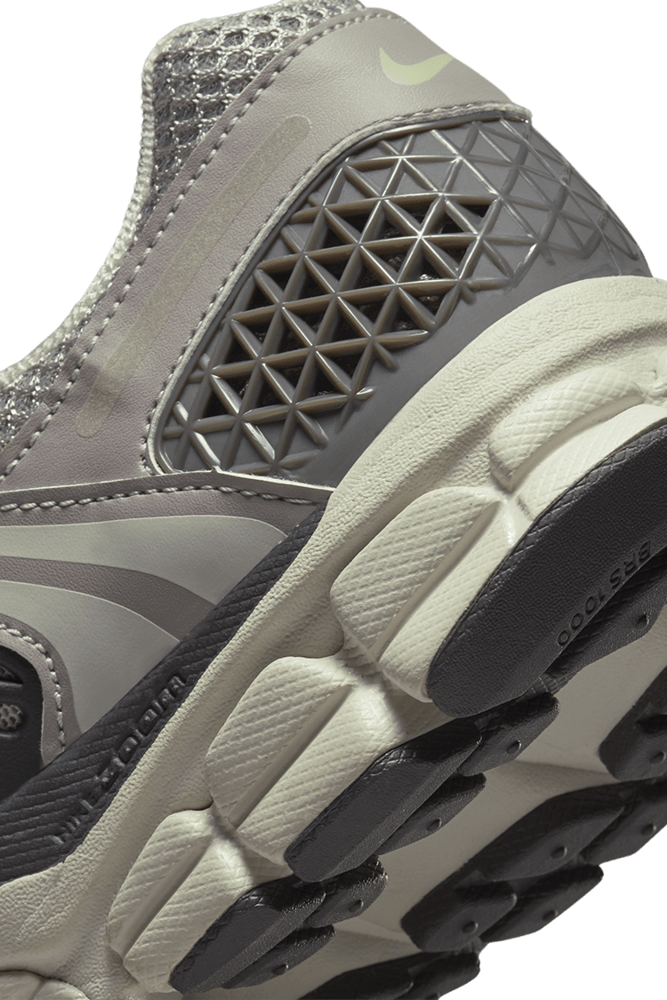 Women's Zoom Vomero 5 'Cobblestone and Flat Pewter' (FB8825-001) Release Date