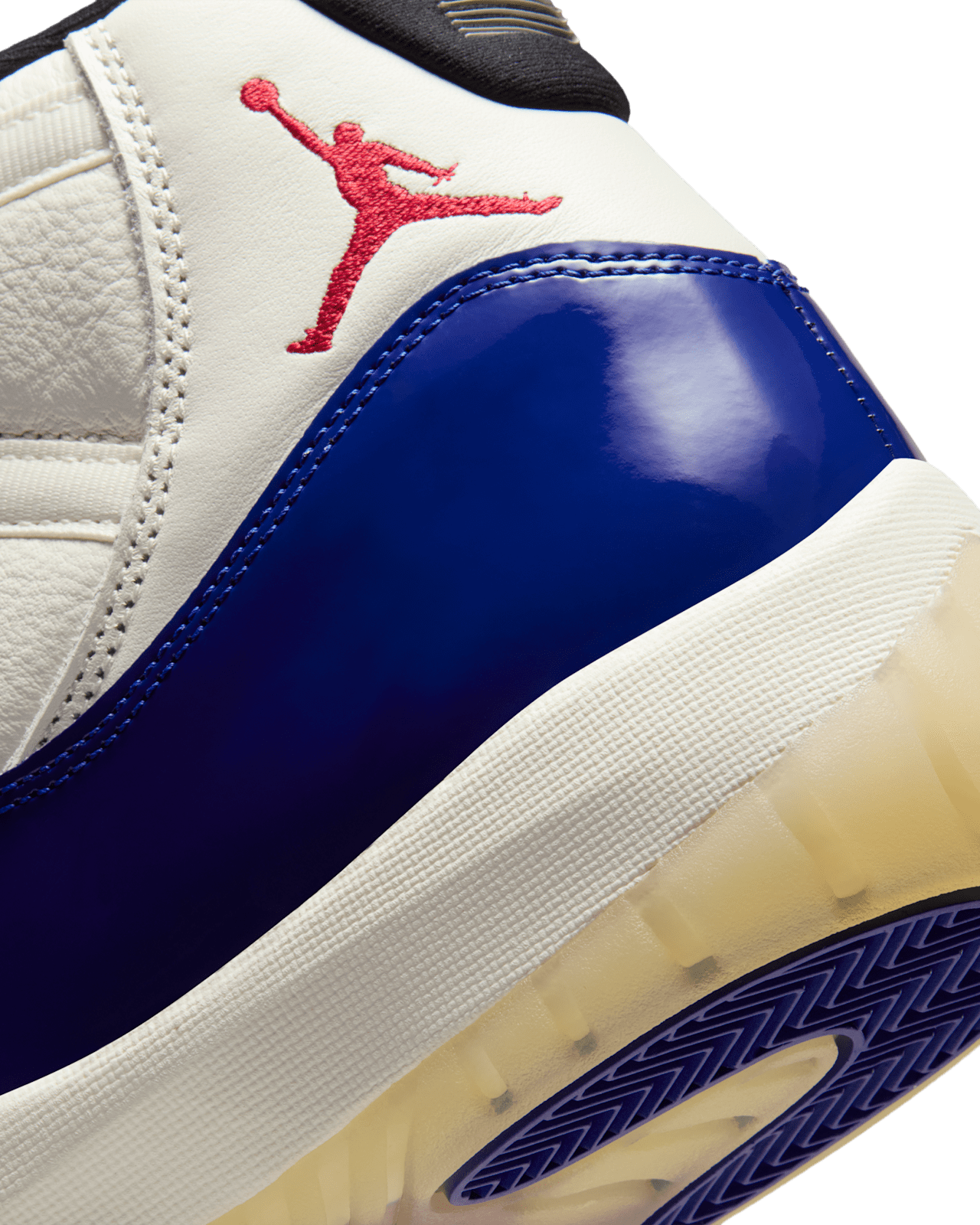 【NIKE公式】エア ジョーダン 11 'Rare Air' (IH0296-400 / AIR JORDAN 11 RETRO RA)