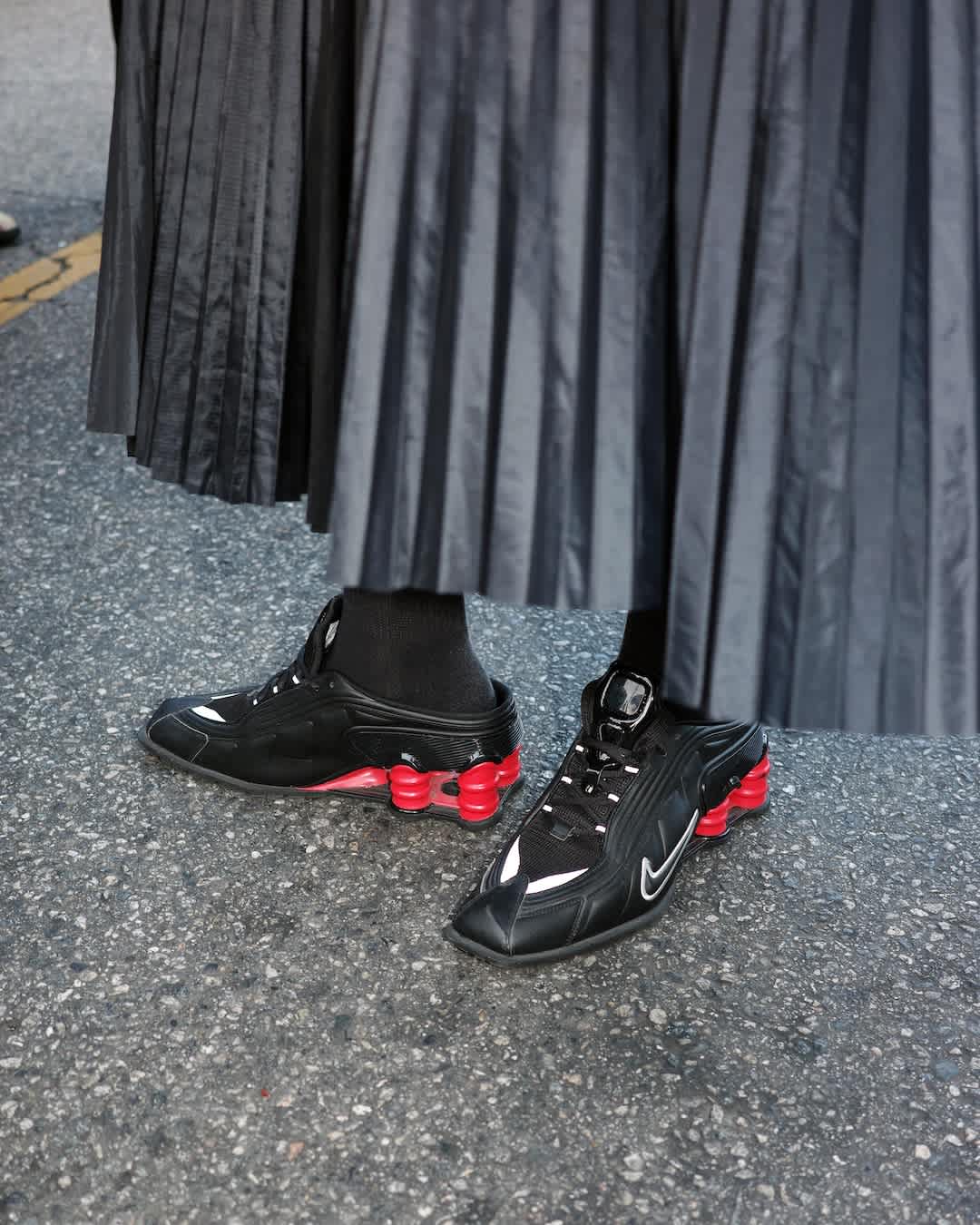 STREET SNKRS: TOMA LA NOCHE ขับเคลื่อนโดย: KIDS OF IMMIGRANTS