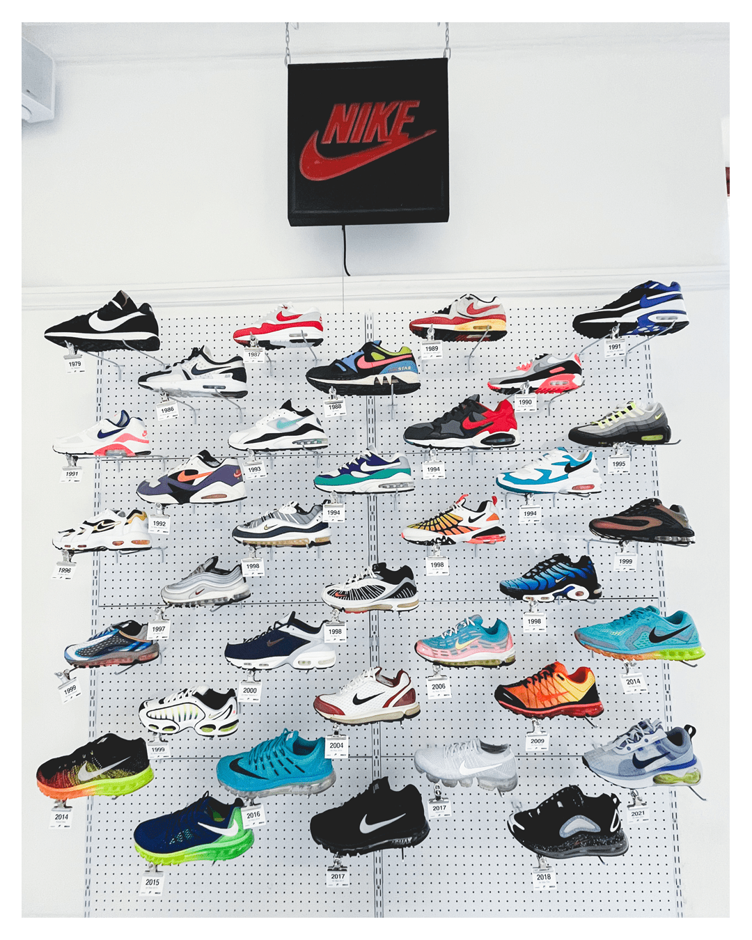 90 Jahre Sneakerkultur. Ein Rückblick mit Jack Lemkus.