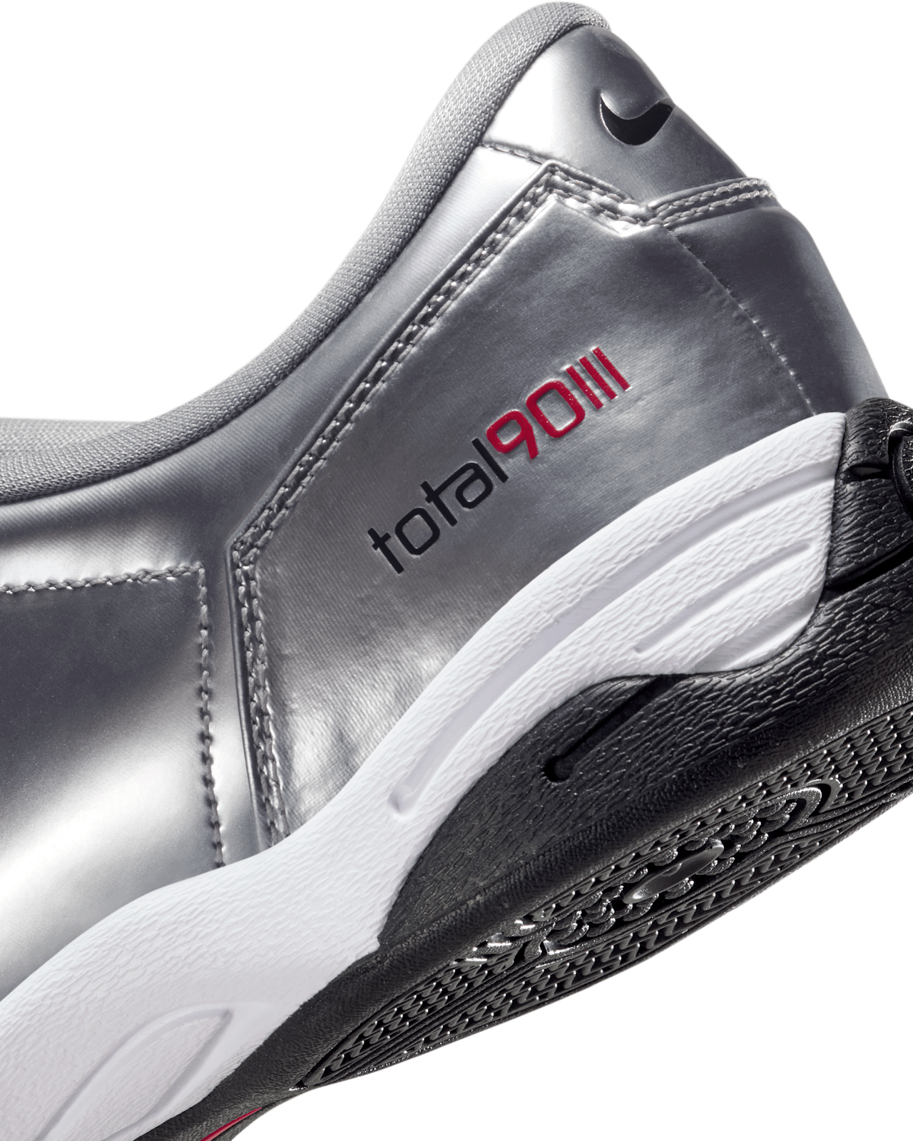 Total 90 „Metallic Silver and Black” (HJ9351-002) – data premiery