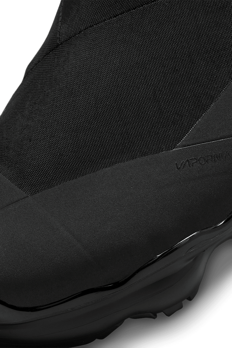 Air VaporMax Moc Roam 'Black' (DZ7273-001) release date. Nike SNKRS