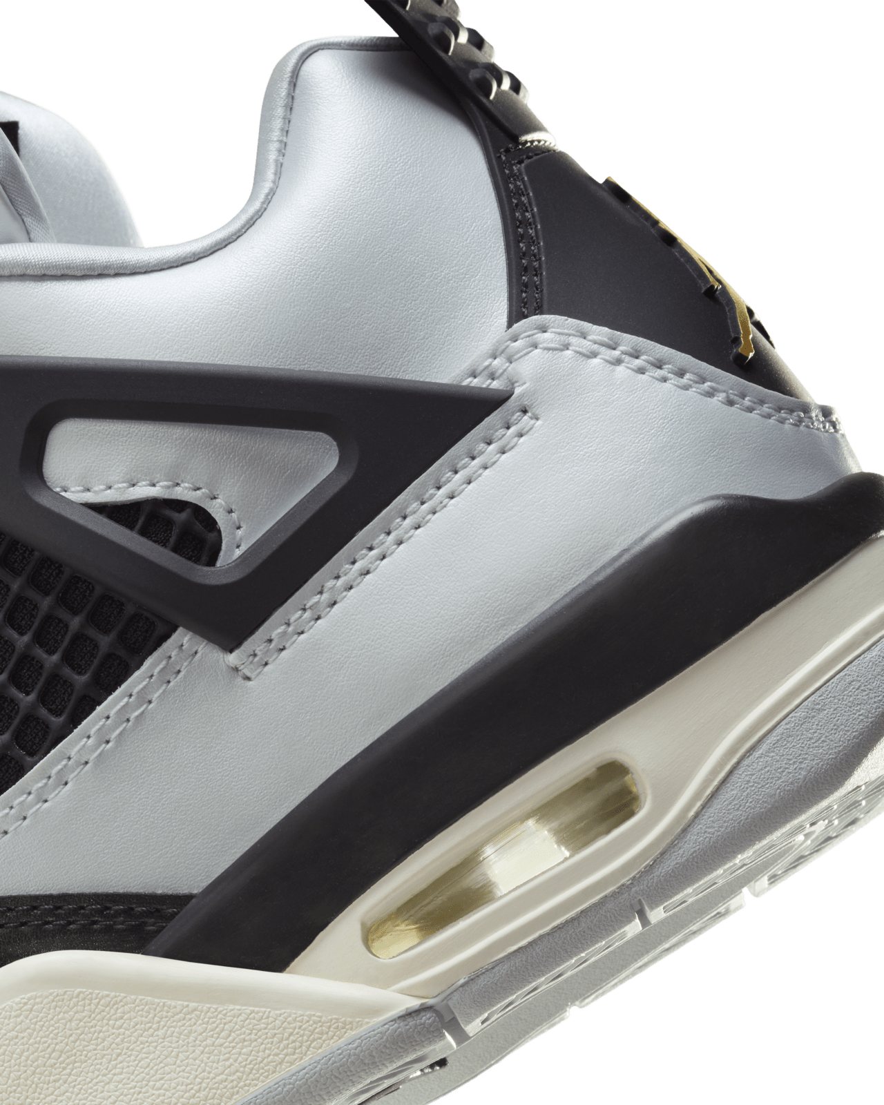大童款Air Jordan 4 'Pure Platinum' (FZ8585-070) 發售日期