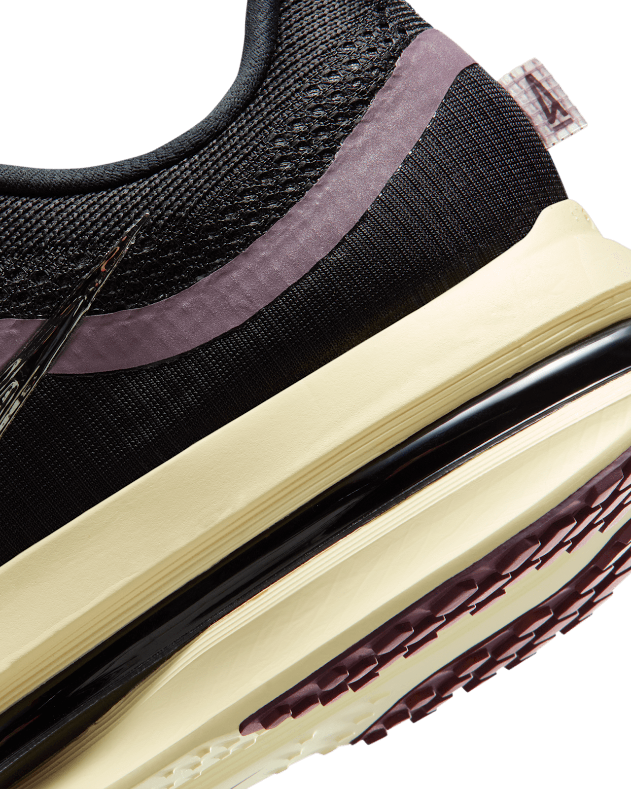 Fecha de lanzamiento de los Pegasus Premium x A Ma Maniére "Black and Burgundy Crush" (IM0701-001)