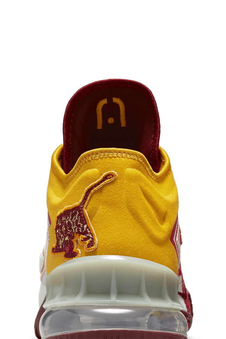 วันเปิดตัว LeBron 18 Low x Mimi Plange “Higher Learning”