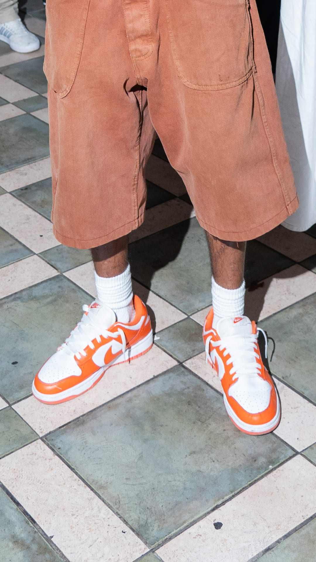 Street SNKRS : AMBUSH Nite Sport Johannesbourg