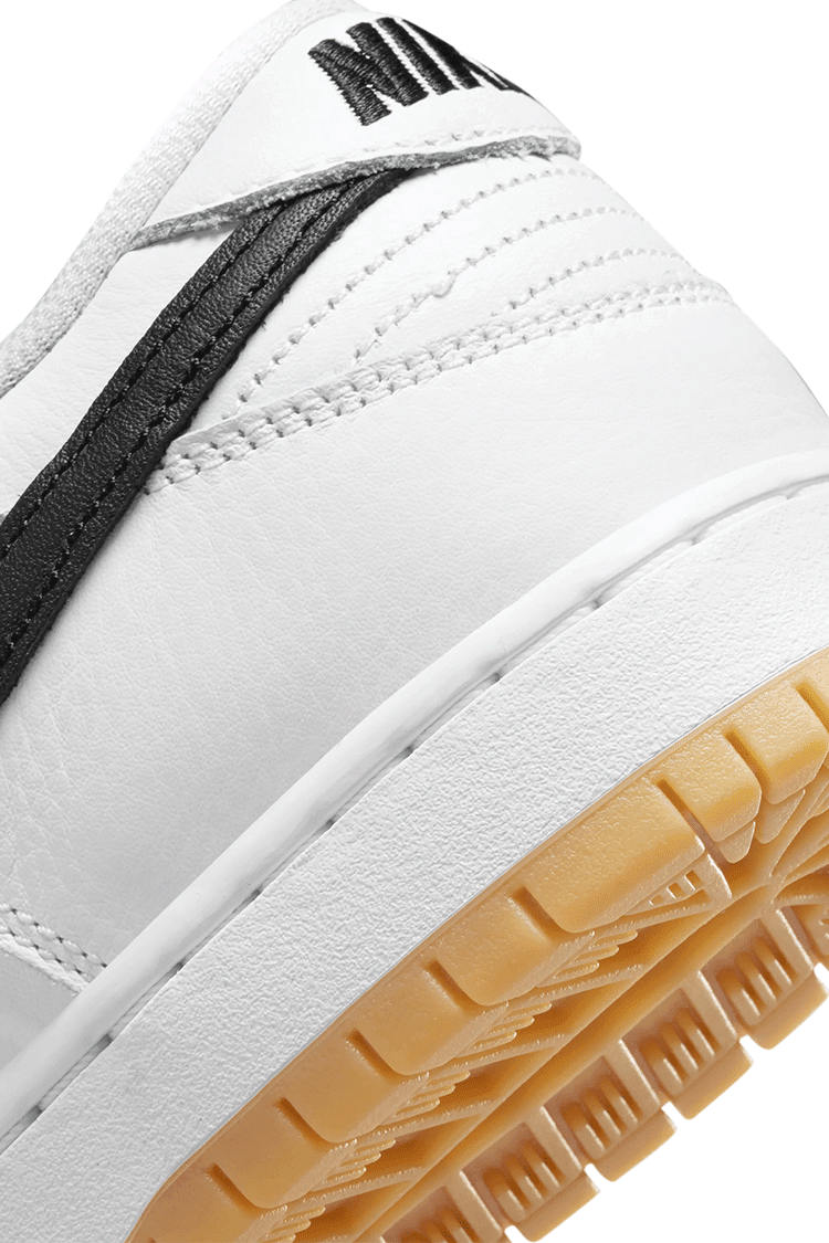 วันเปิดตัว Nike SB Dunk Low "White and Gum Light Brown" (CD2563-101)