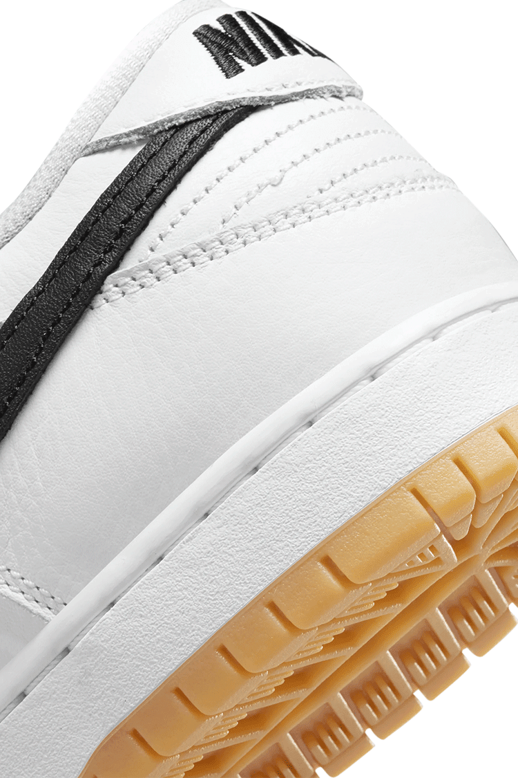 Nike SB Dunk Low 'White and Gum Light Brown' (CD2563-101) Release Date