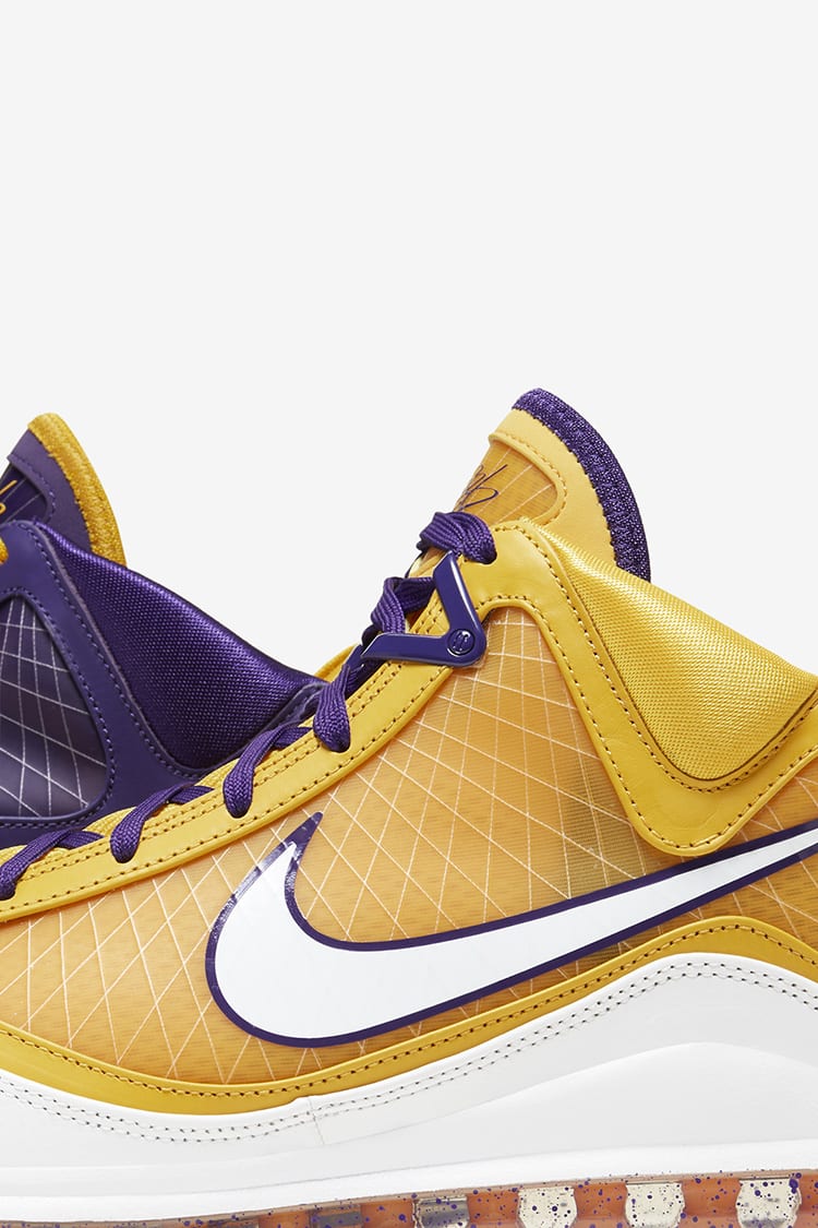 Fecha de lanzamiento del LeBron 7 "Media Day"