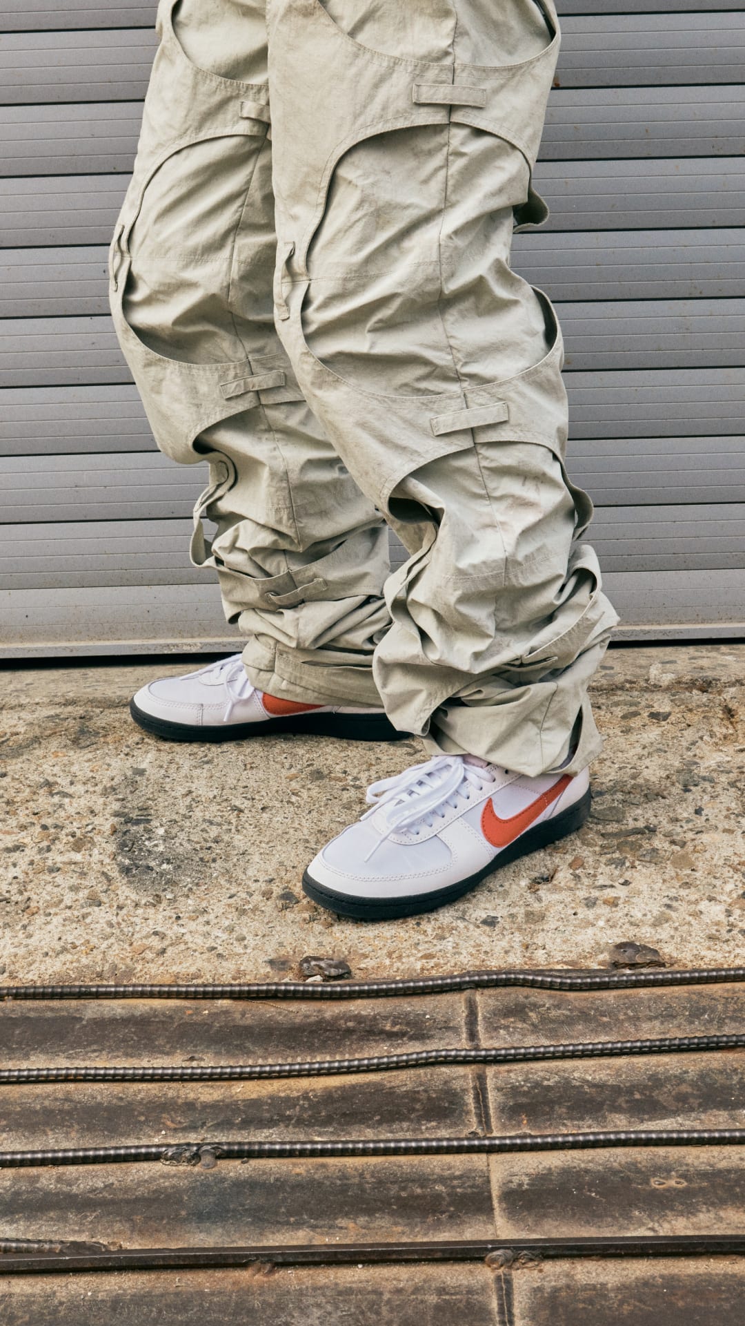 Street SNKRS: TUNE & Khakis Flea Market Part. 1