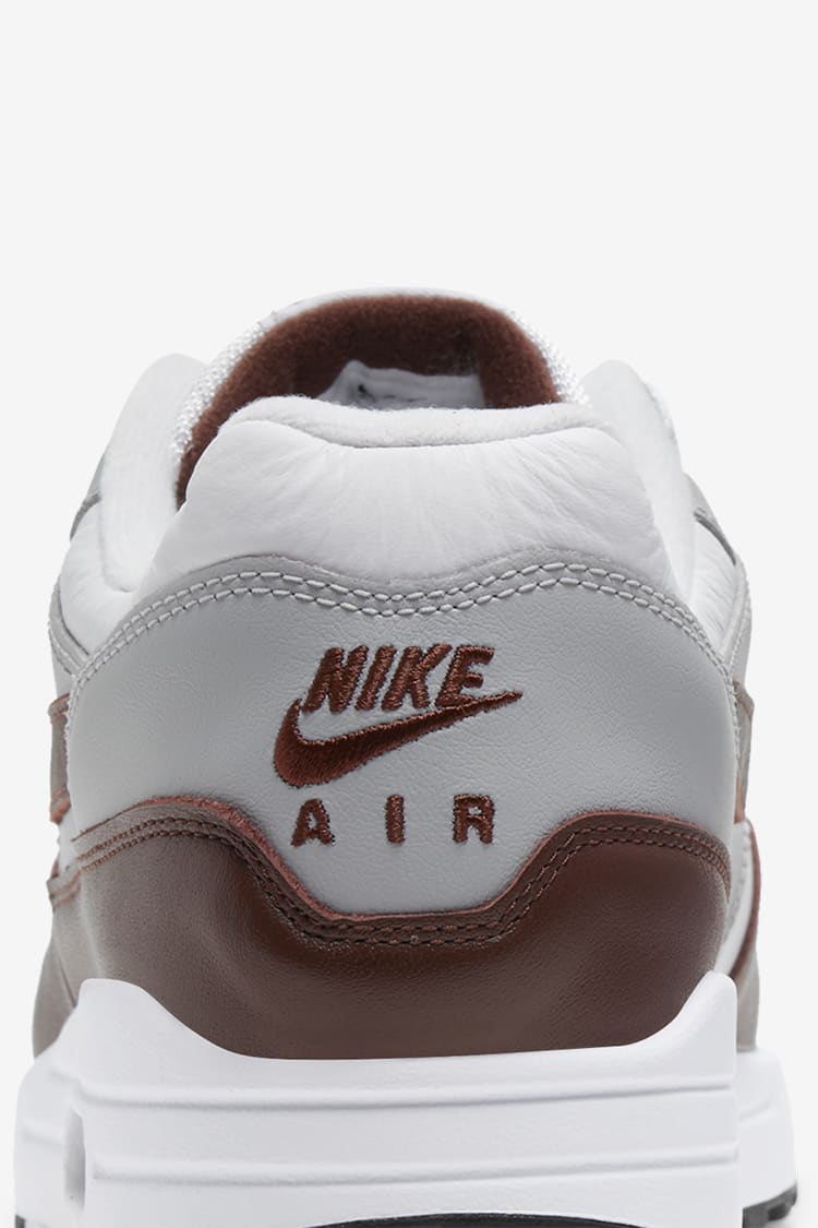 Nike air max 1 wolf gray online