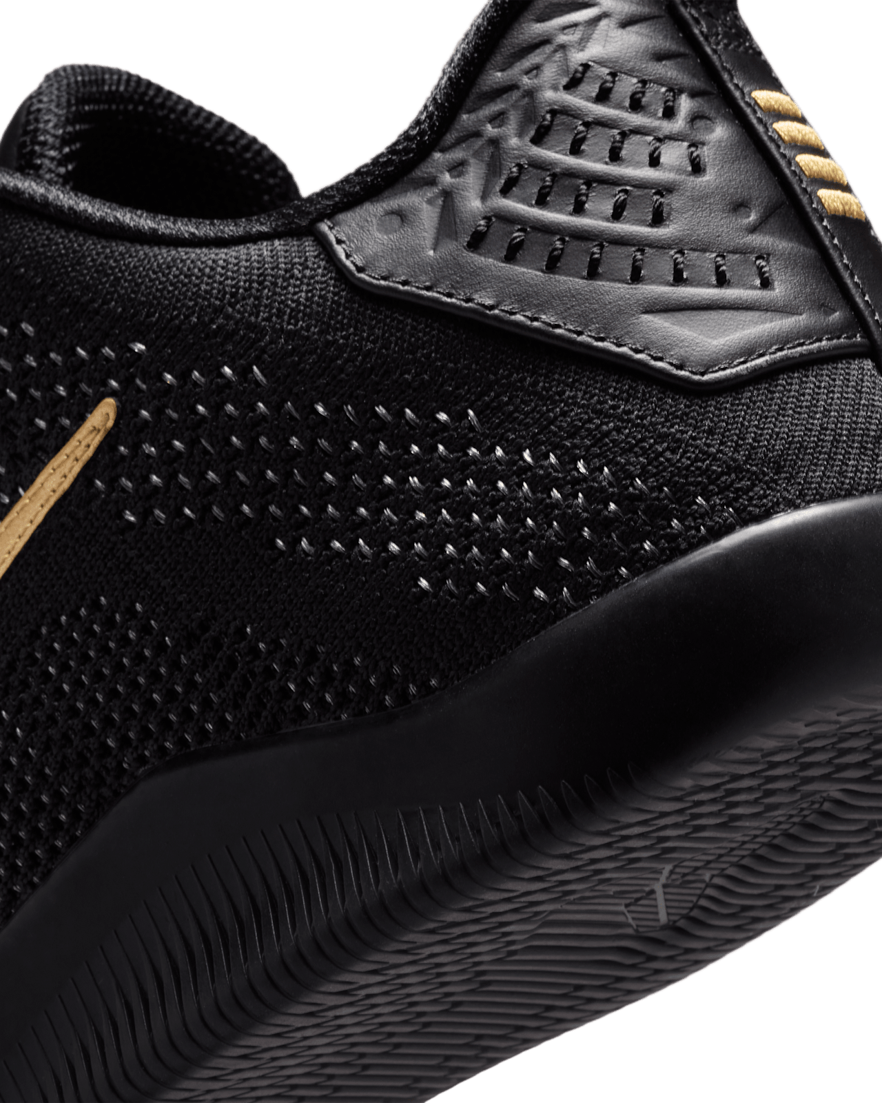 Kobe 11 Elite Protro 'Black and Metallic Gold' (IM4260-001) 發售