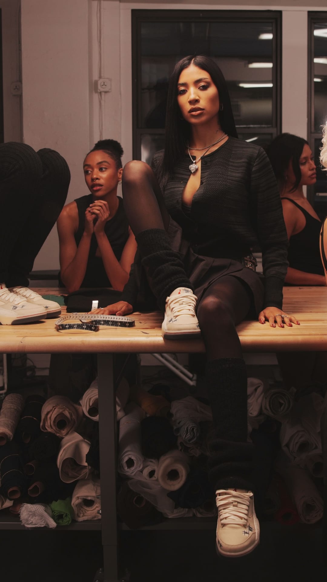 우먼스 조던 플라이트 코트 x Téla: Crèpe