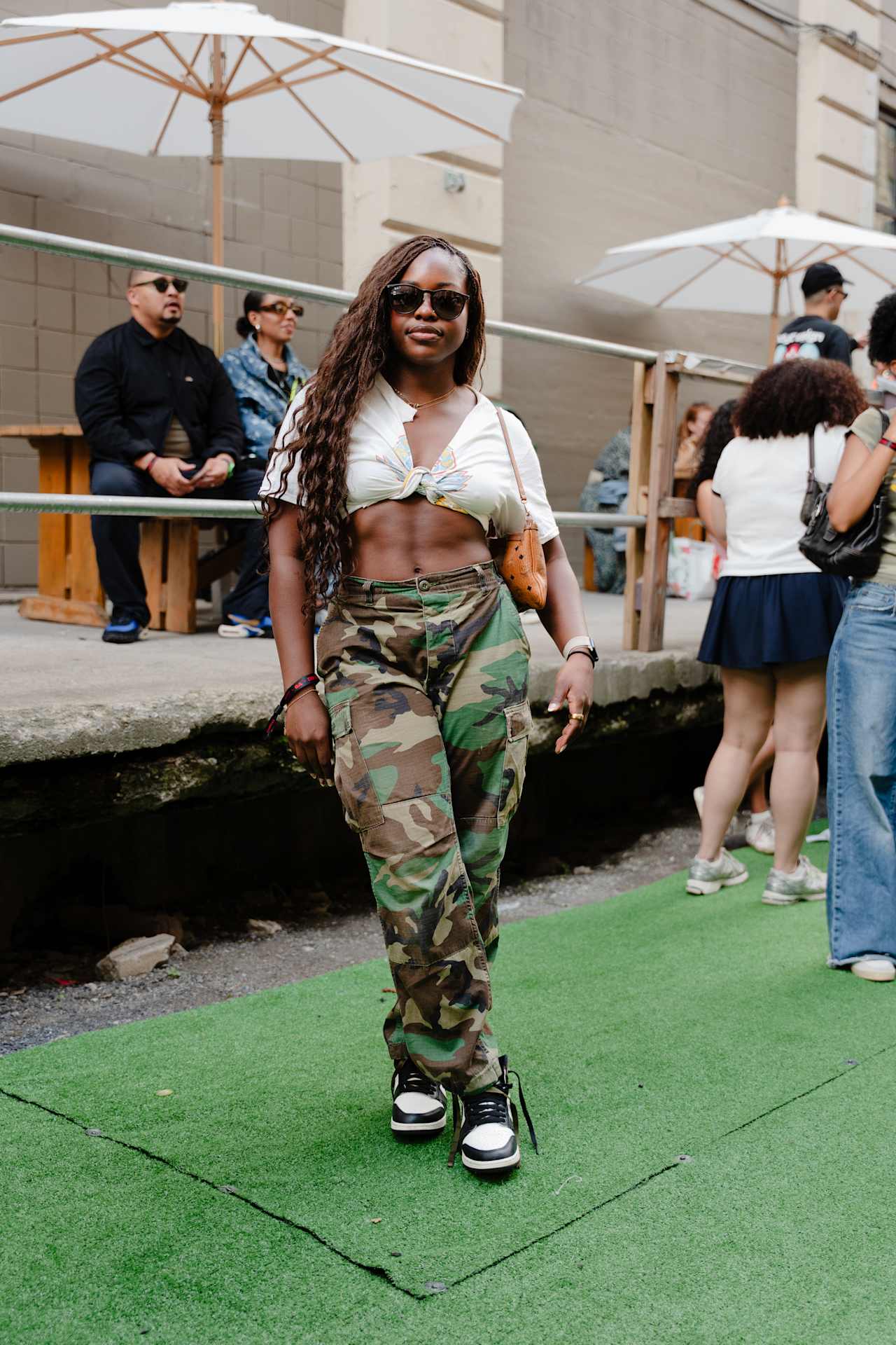 Street SNKRS: Family Style